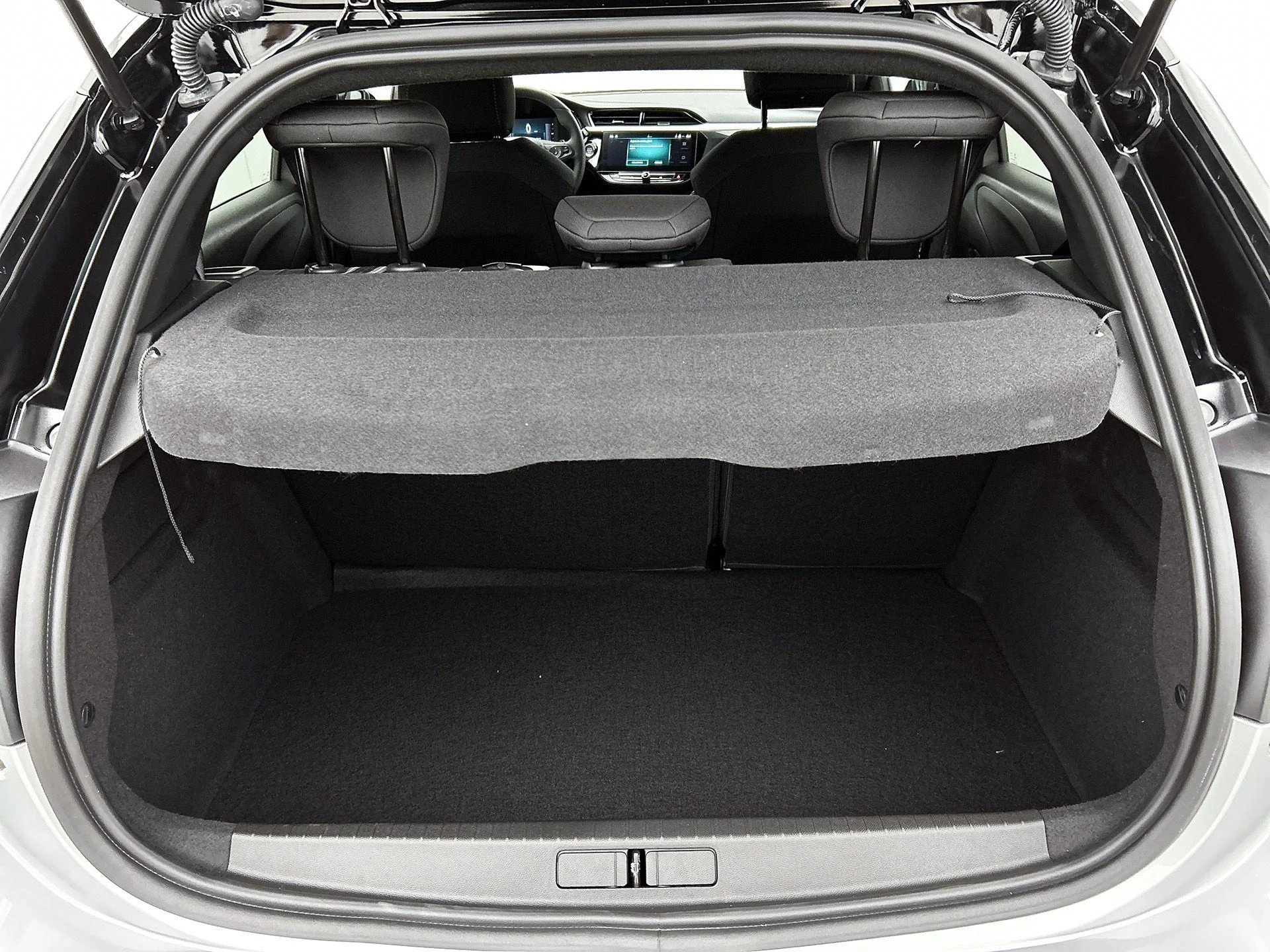Opel-Corsa-image-21