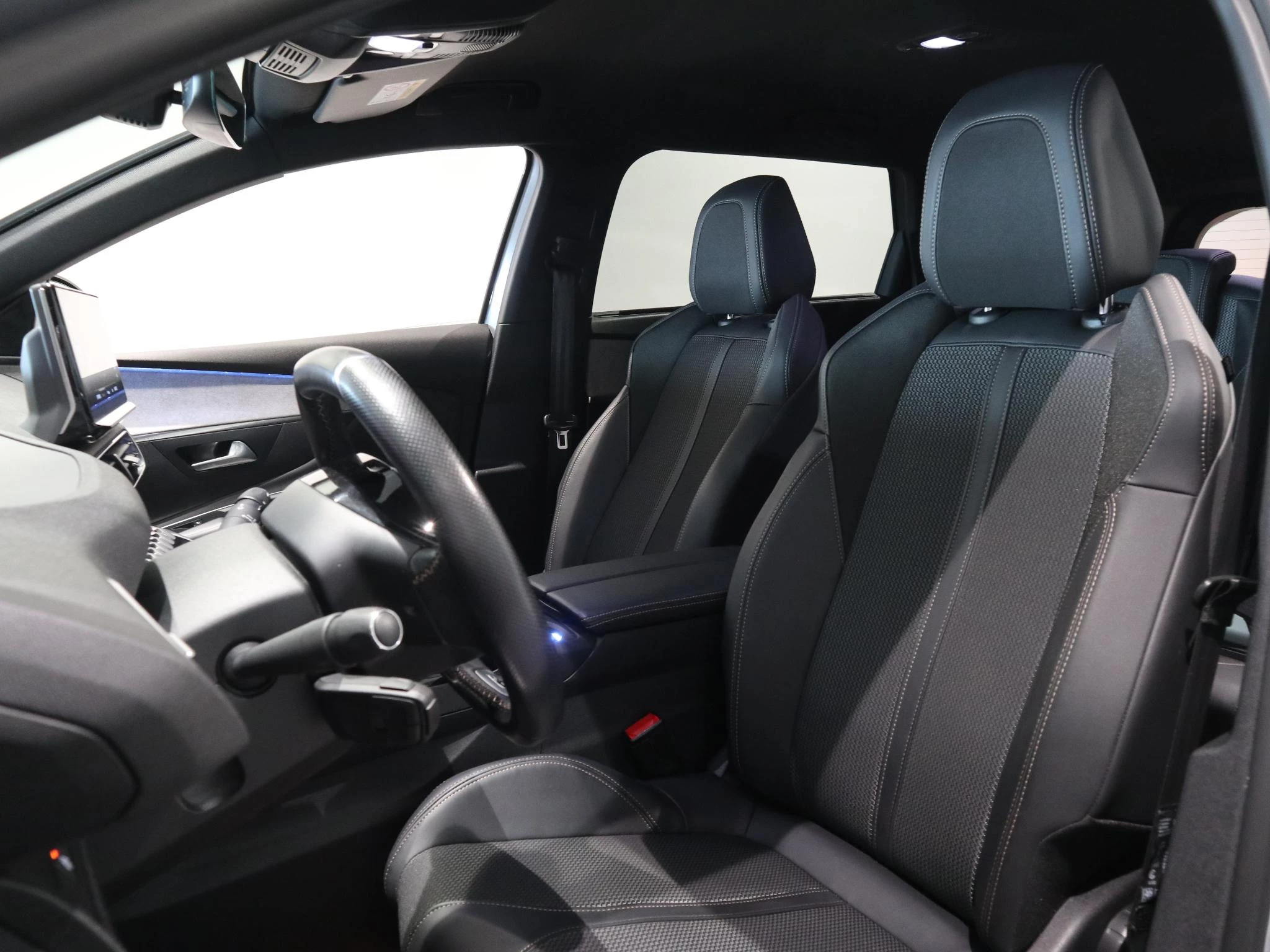 Peugeot-5008-image-8
