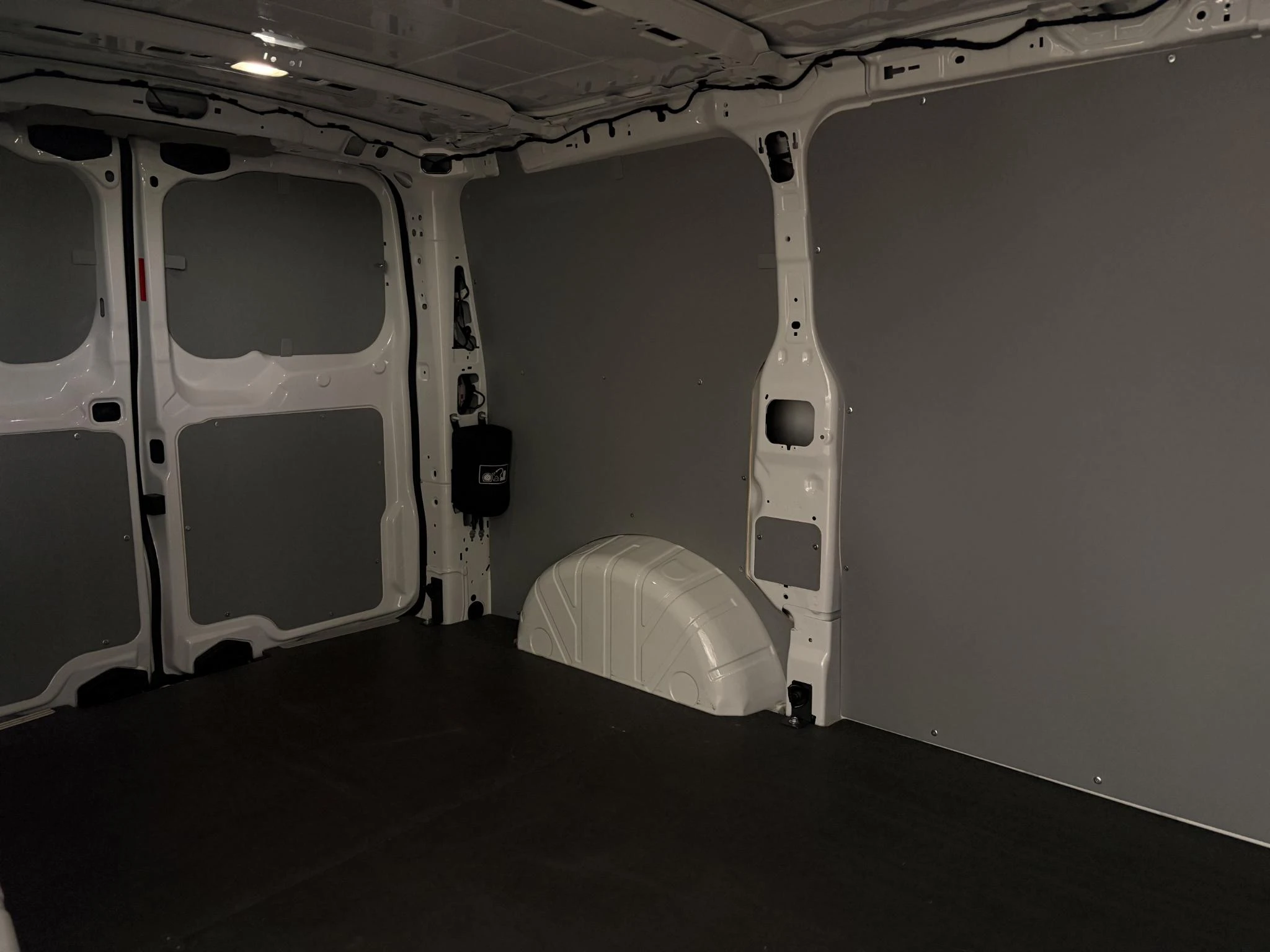 Ford-Transit Custom-image-15