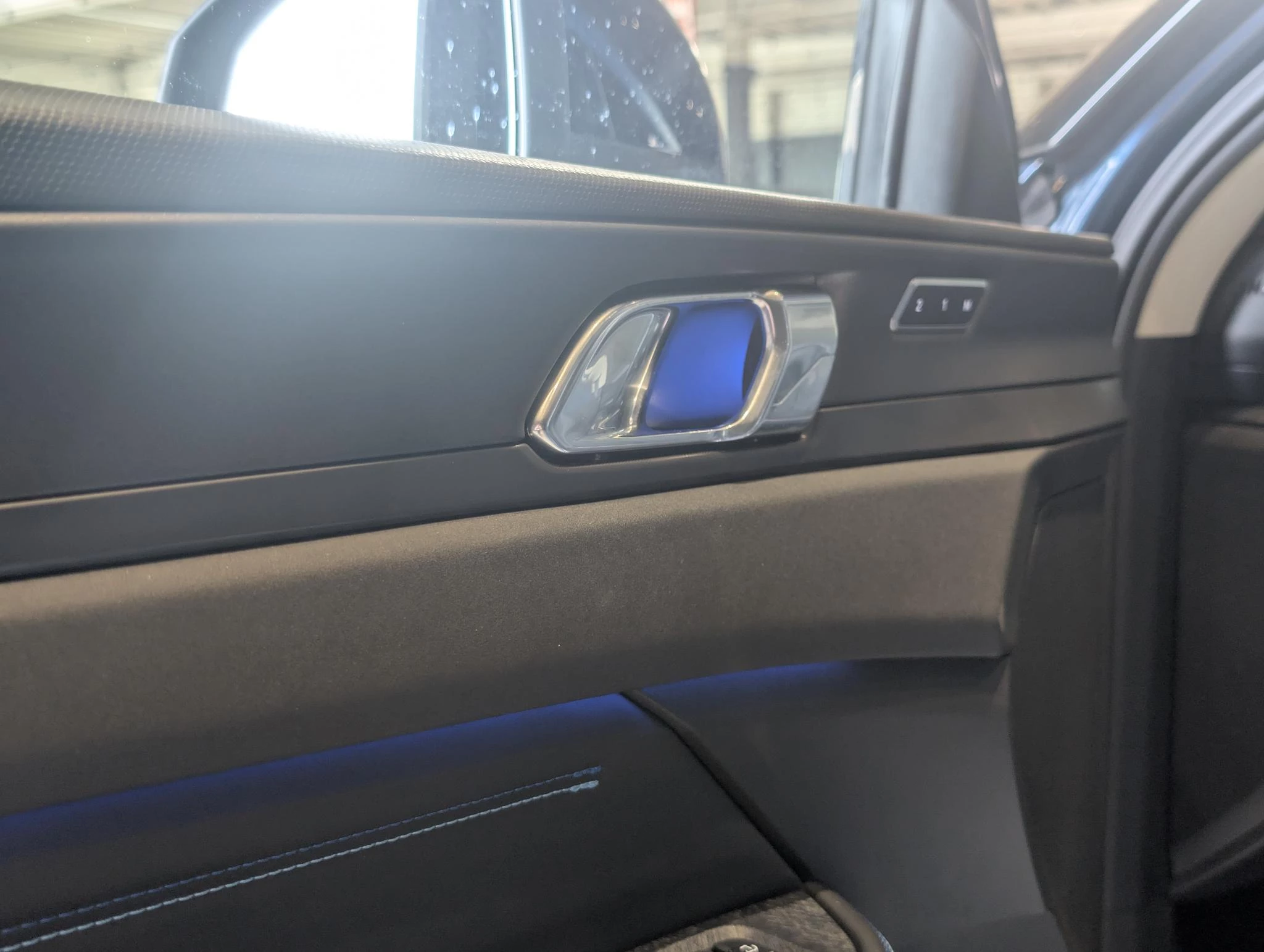 Lynk & Co-01-image-15