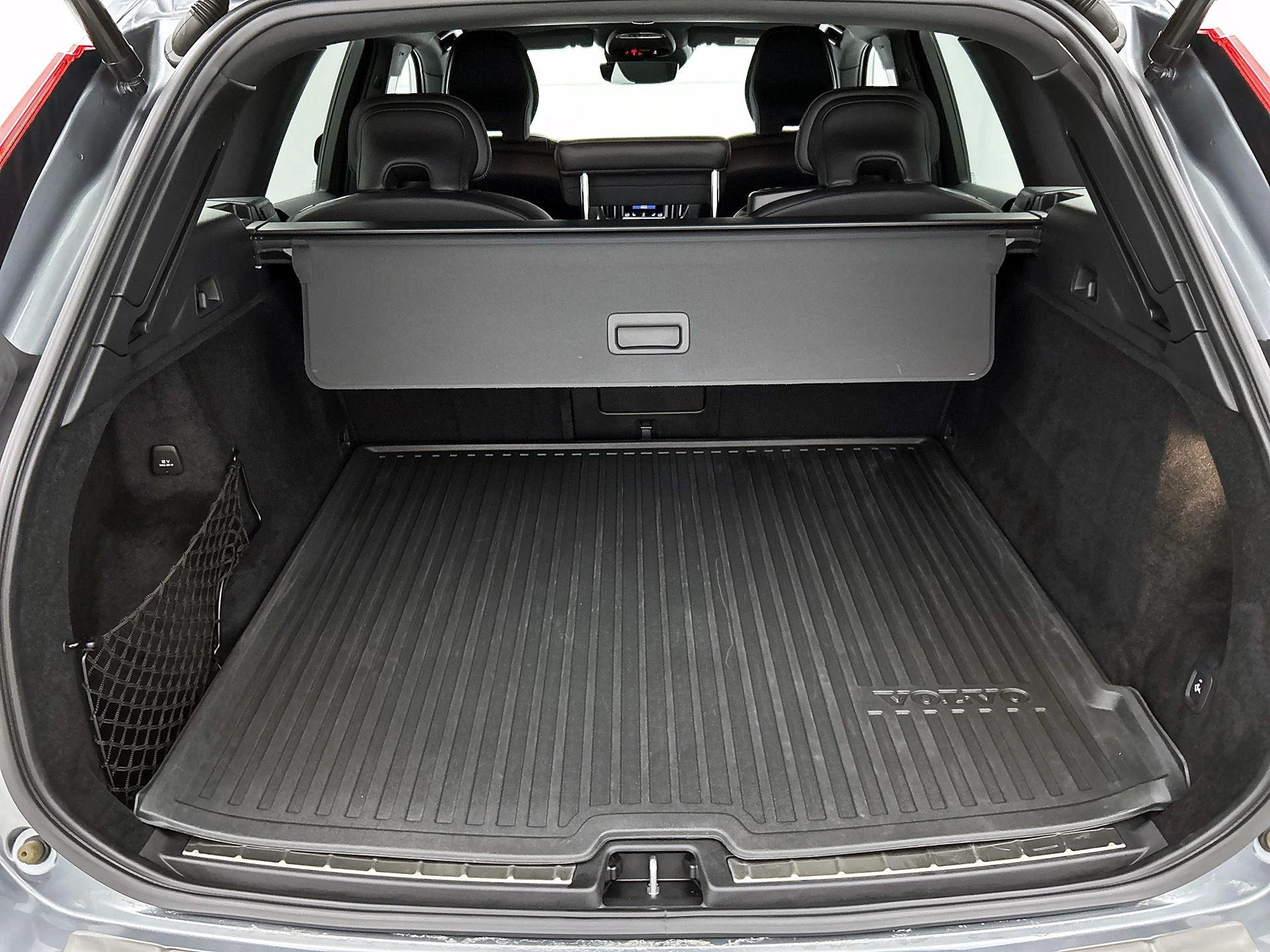 Volvo XC60 2.0 B5 R-Design