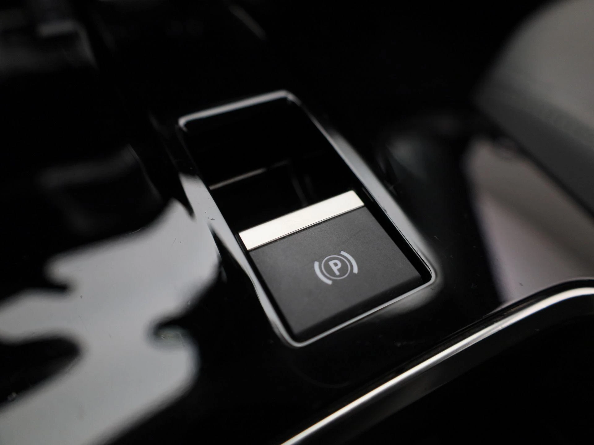 Opel-Mokka-e-image-25