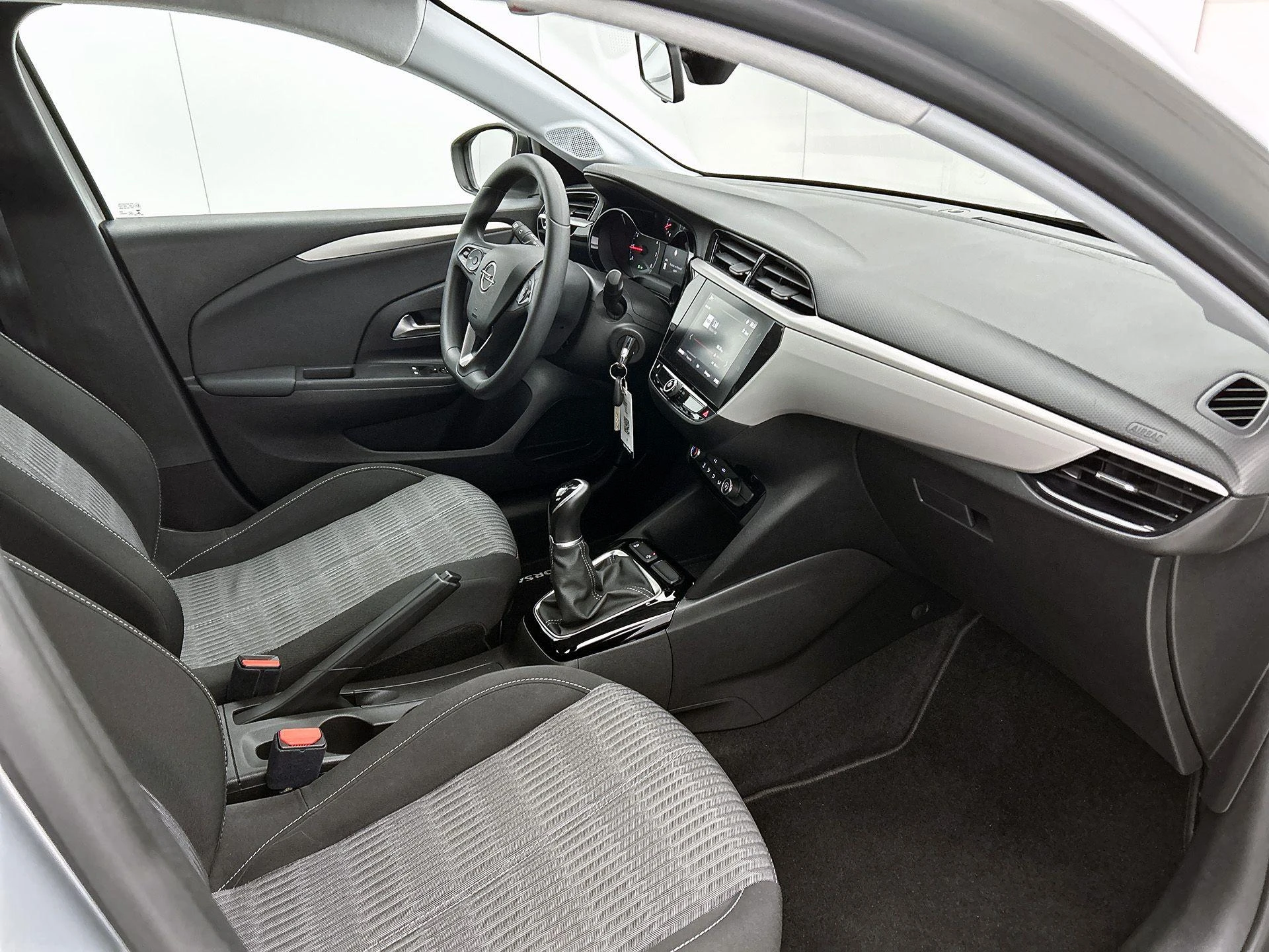 Opel-Corsa-image-19