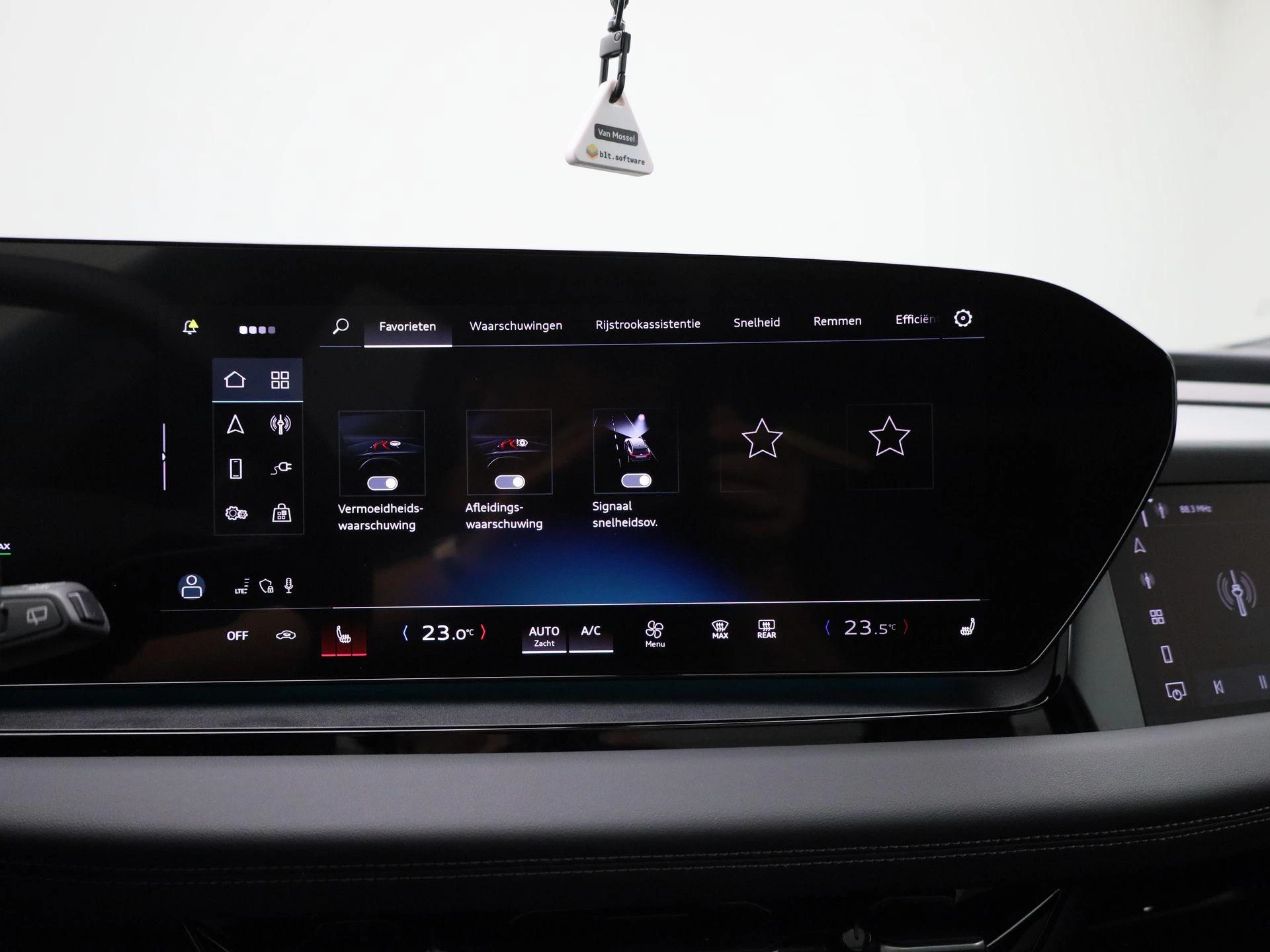 Audi-Q6 e-tron-image-34
