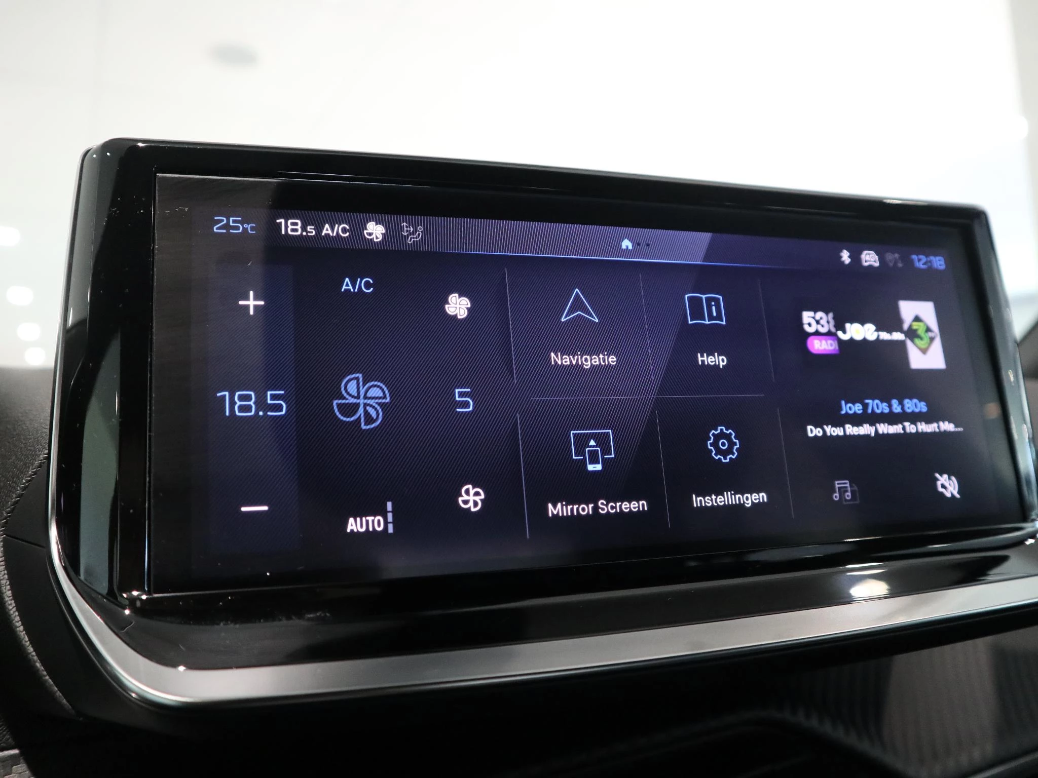 Peugeot-2008-image-7