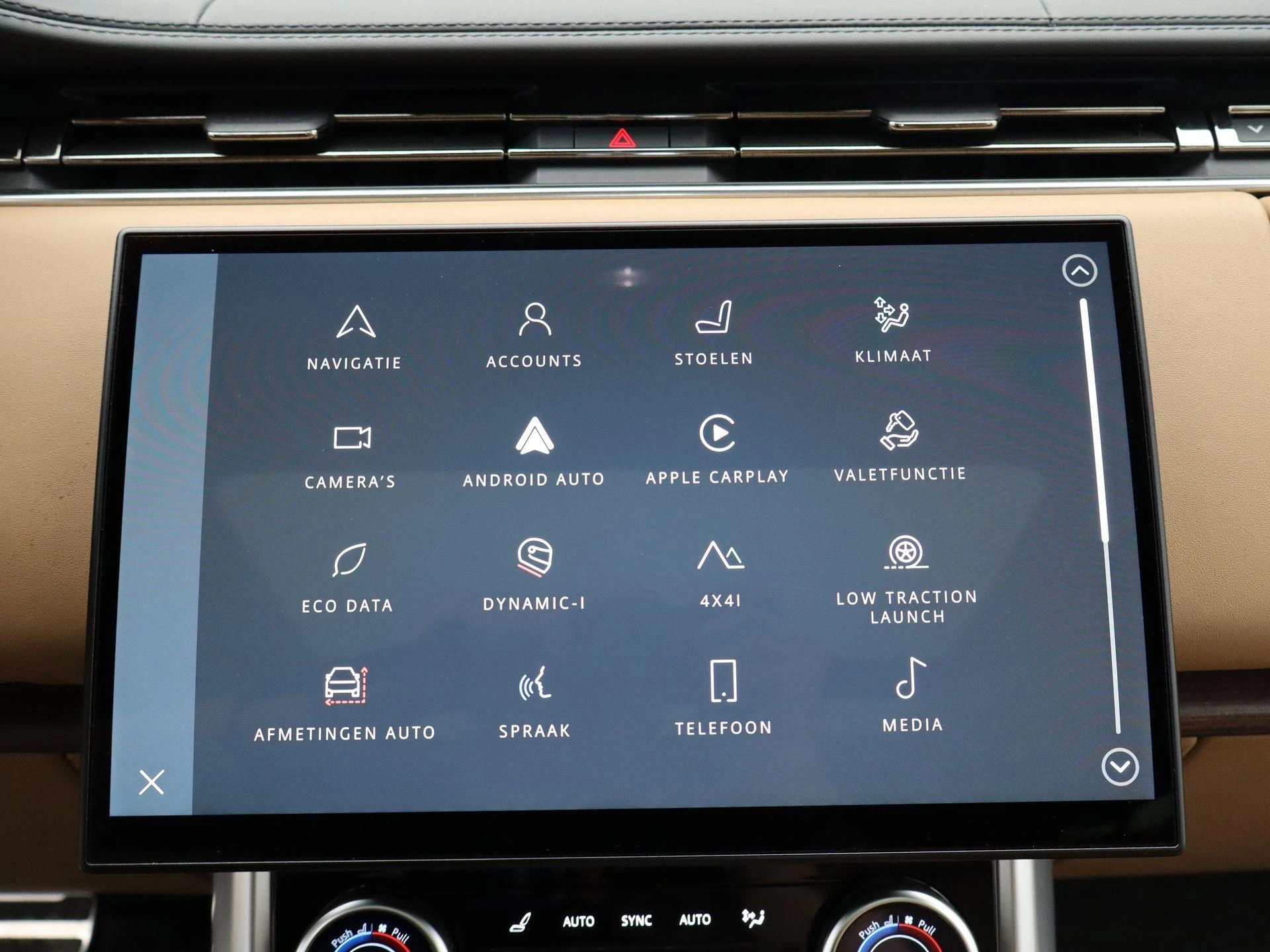 Land Rover-Range Rover-image-24