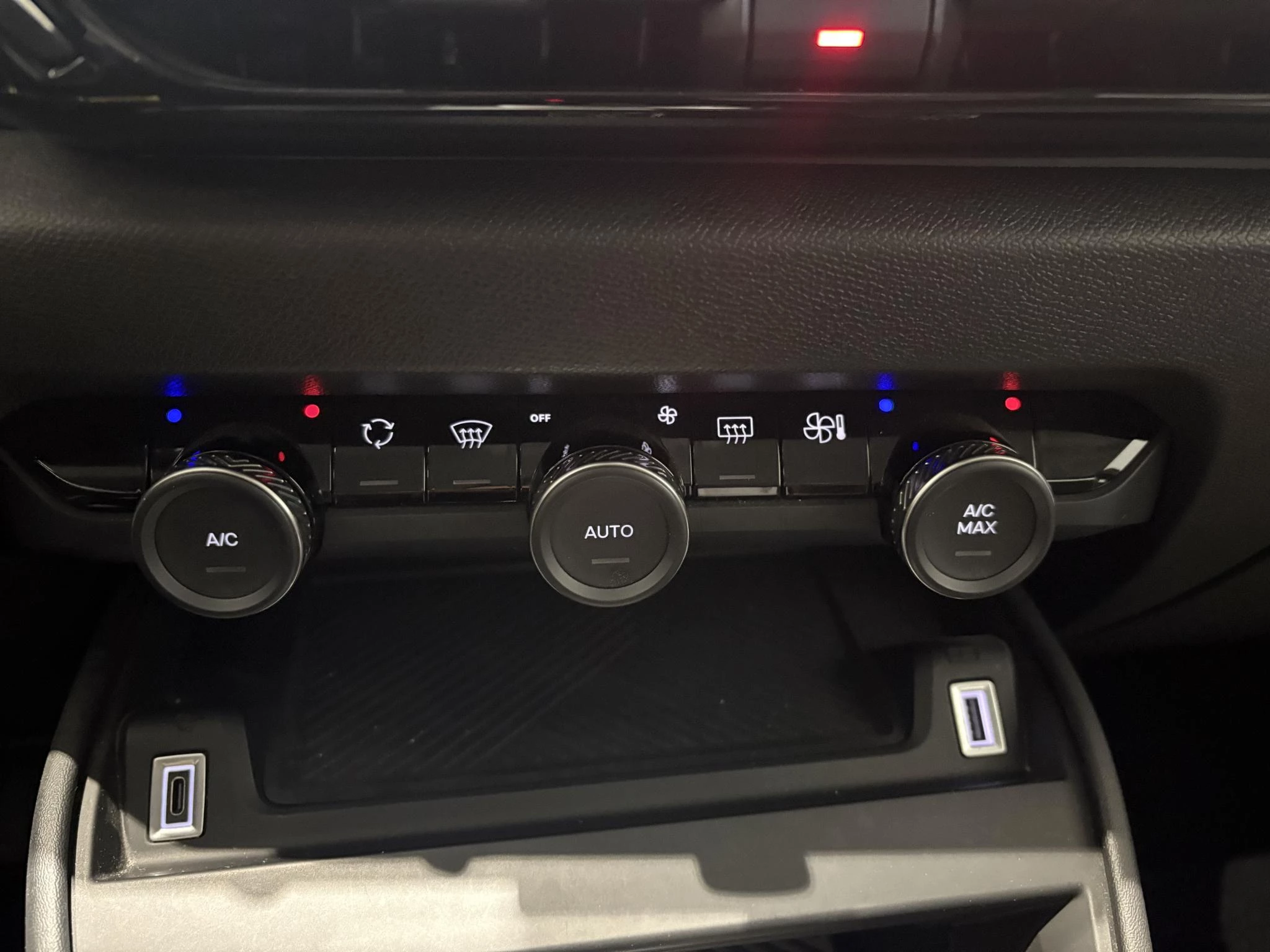 Citroën-ë-C4-image-20