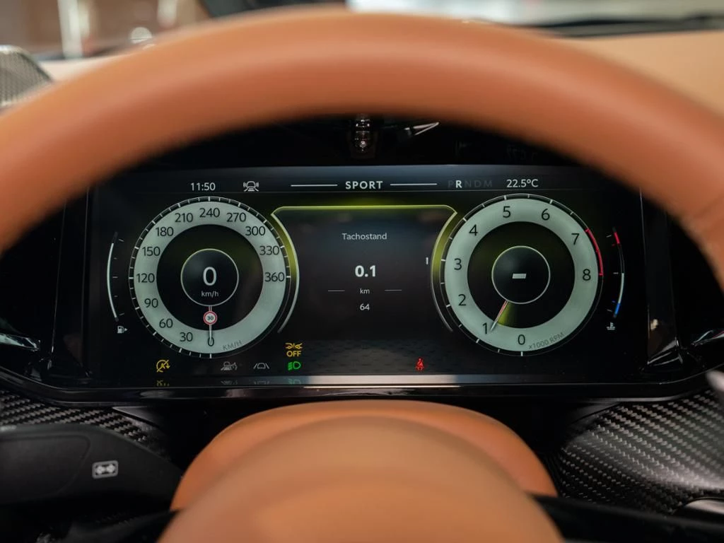 Aston Martin V8 Vantage Coupe Aston Martin Hamburg