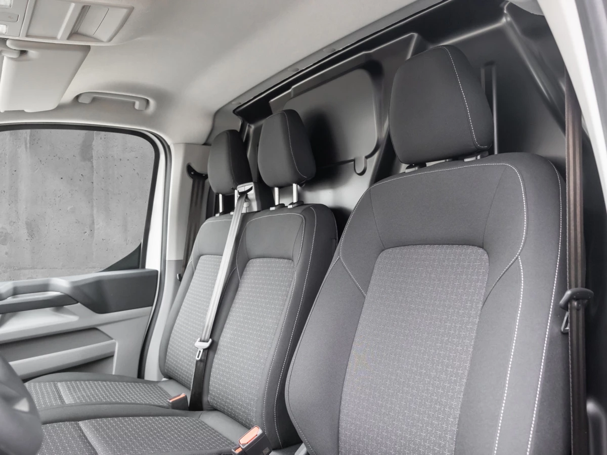 Ford-Transit Custom-image-6