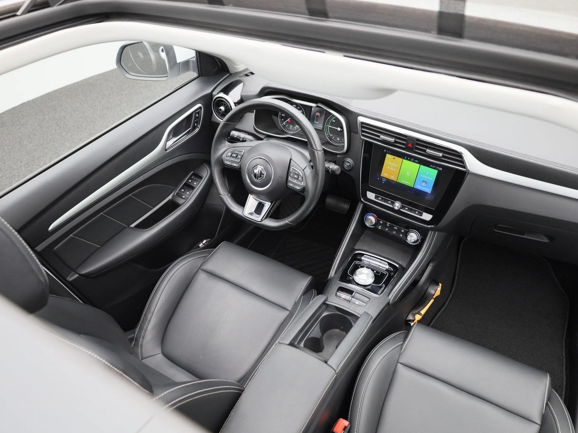 MG-ZS EV-image-42