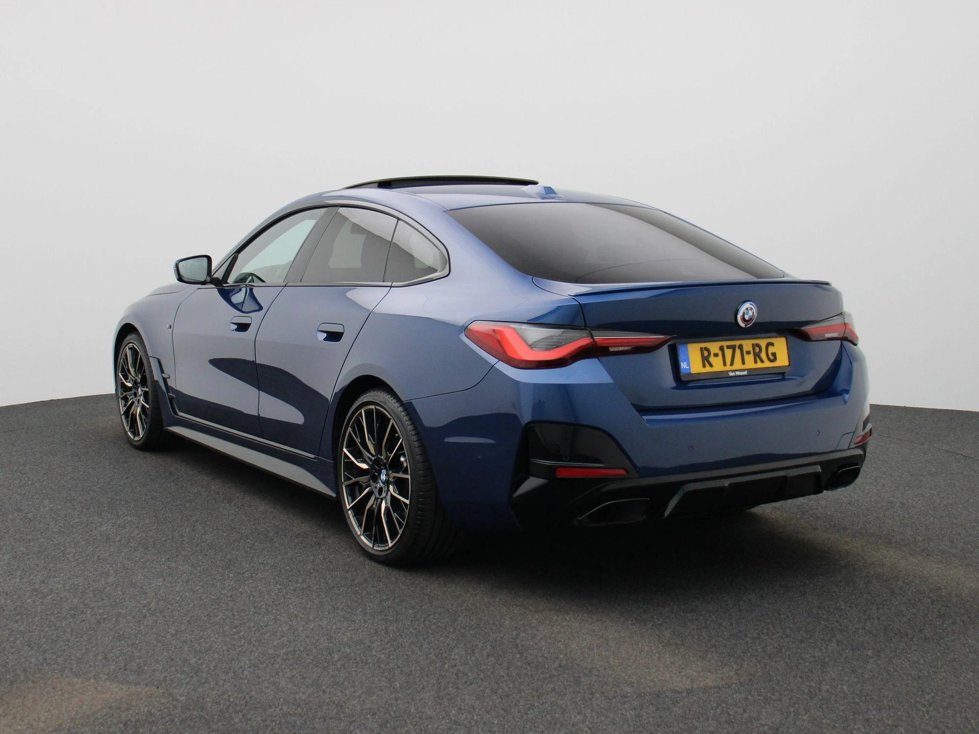 BMW-4 Serie-image-1