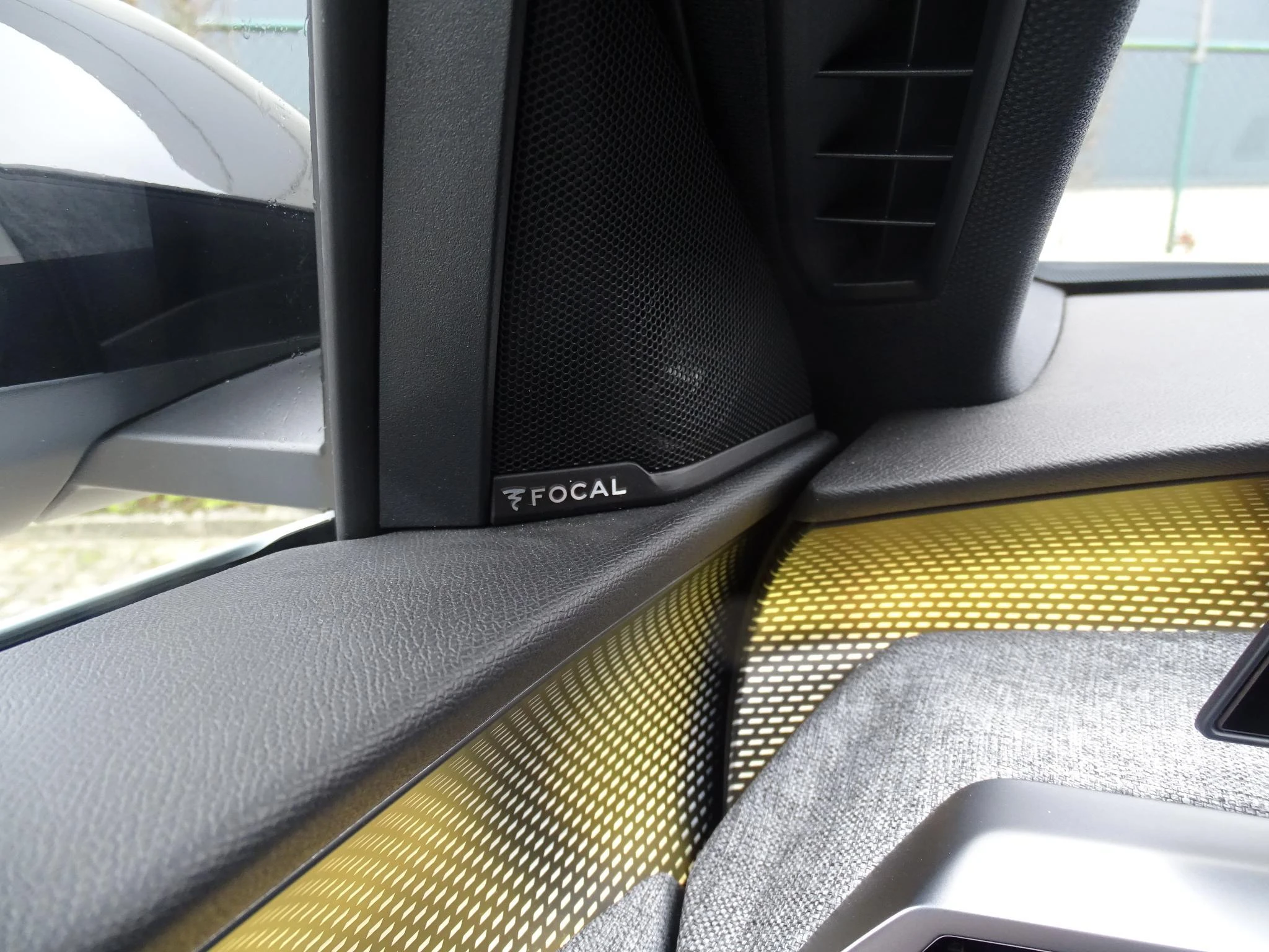 Peugeot-e-3008-image-23