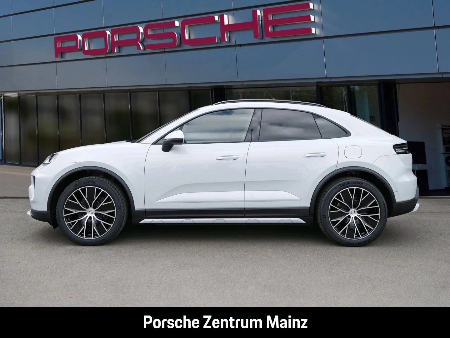 Porsche Macan BOSE Sitzbelüftung Abstandstempomat s