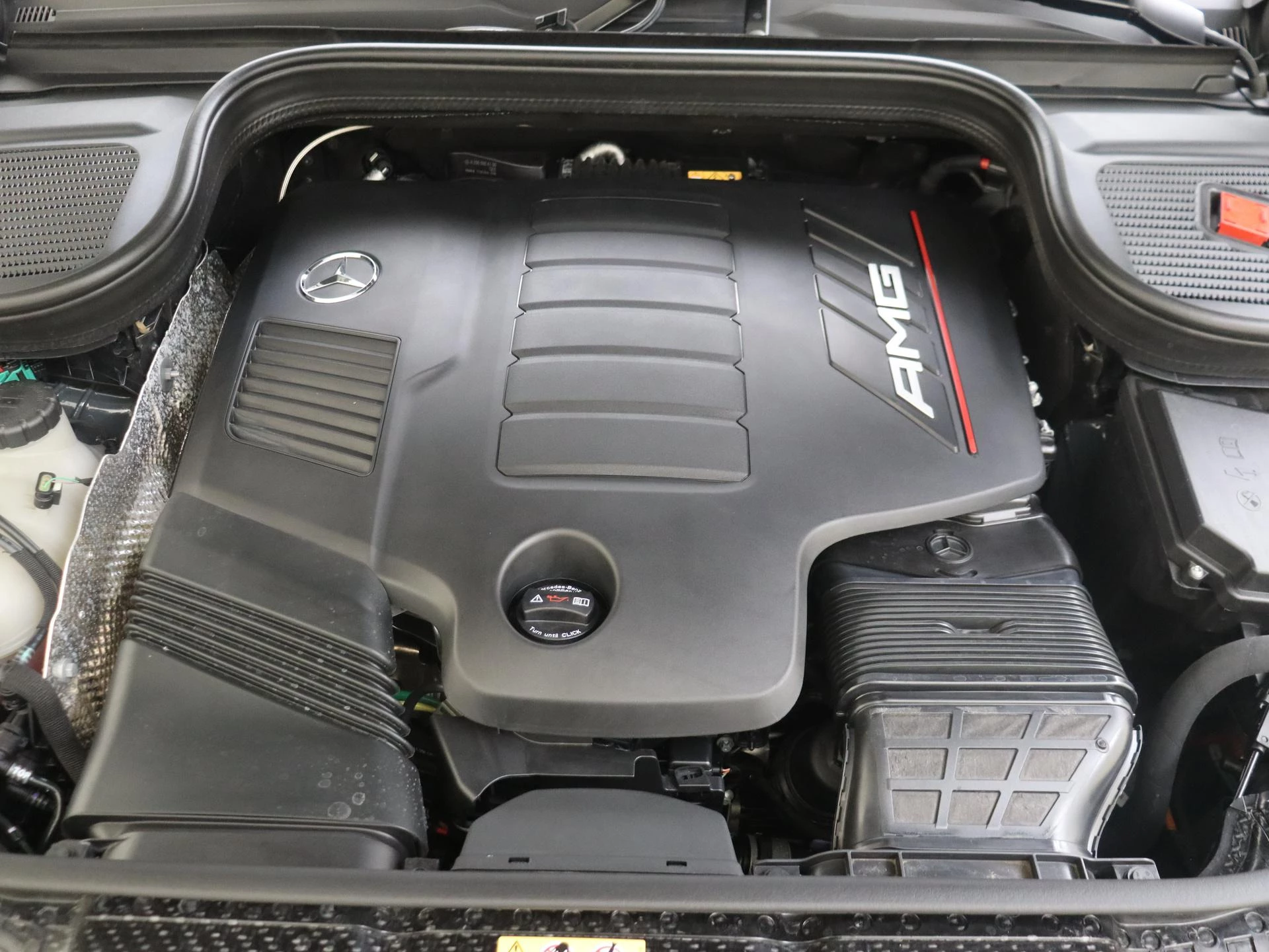 Mercedes-Benz-GLE-image-47