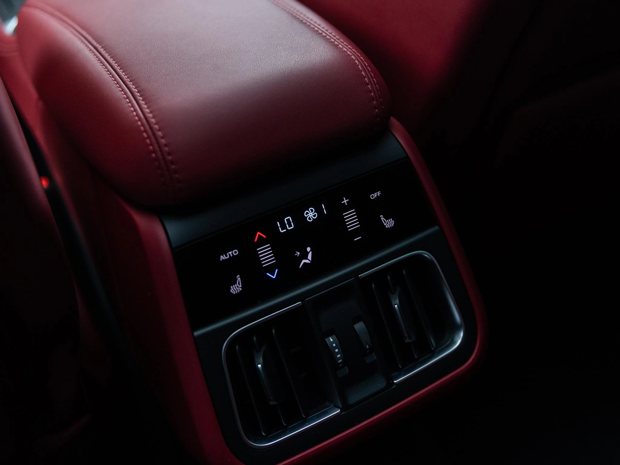 Maserati-Grecale-image-21