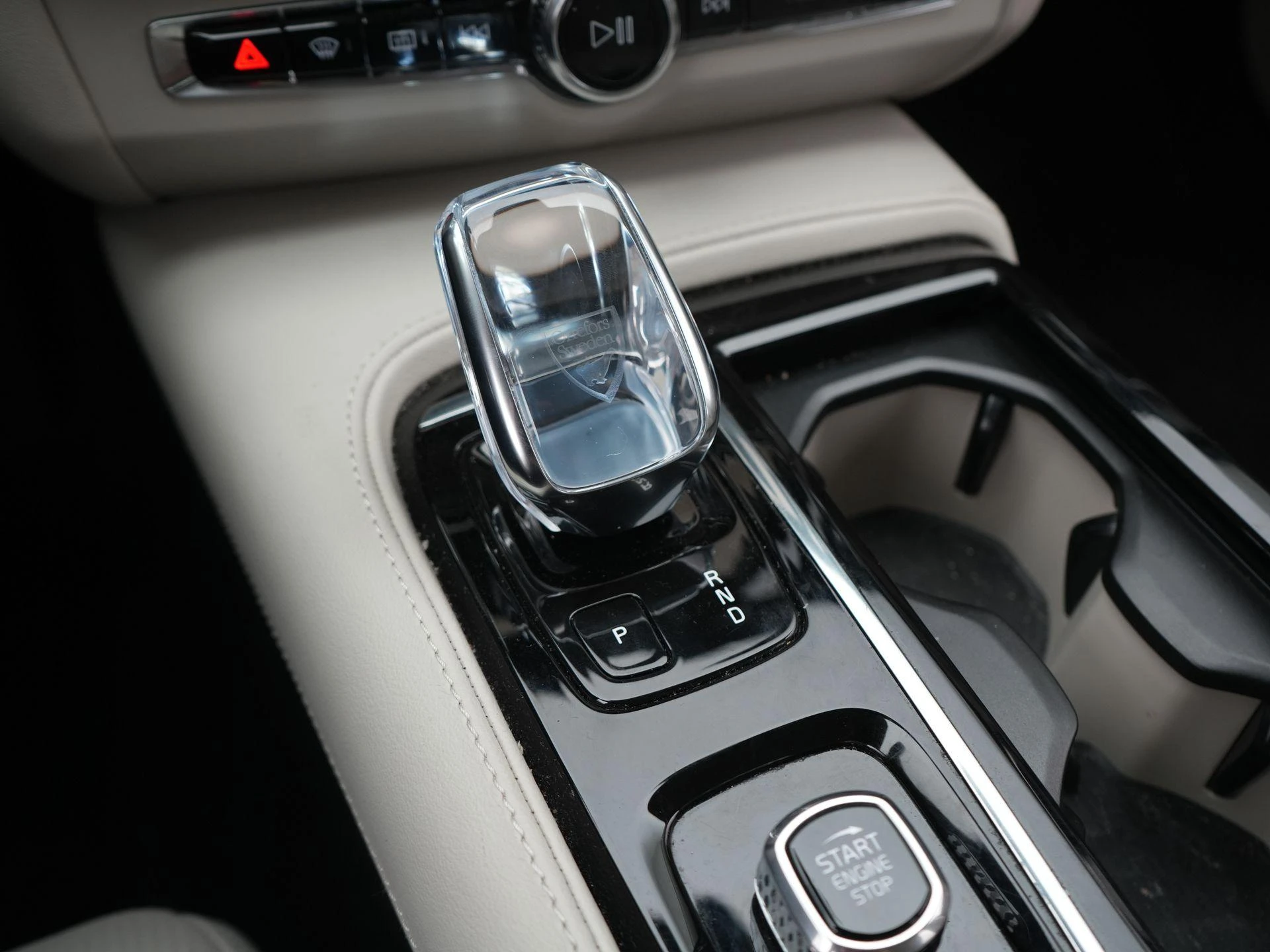 Volvo-S90-image-22
