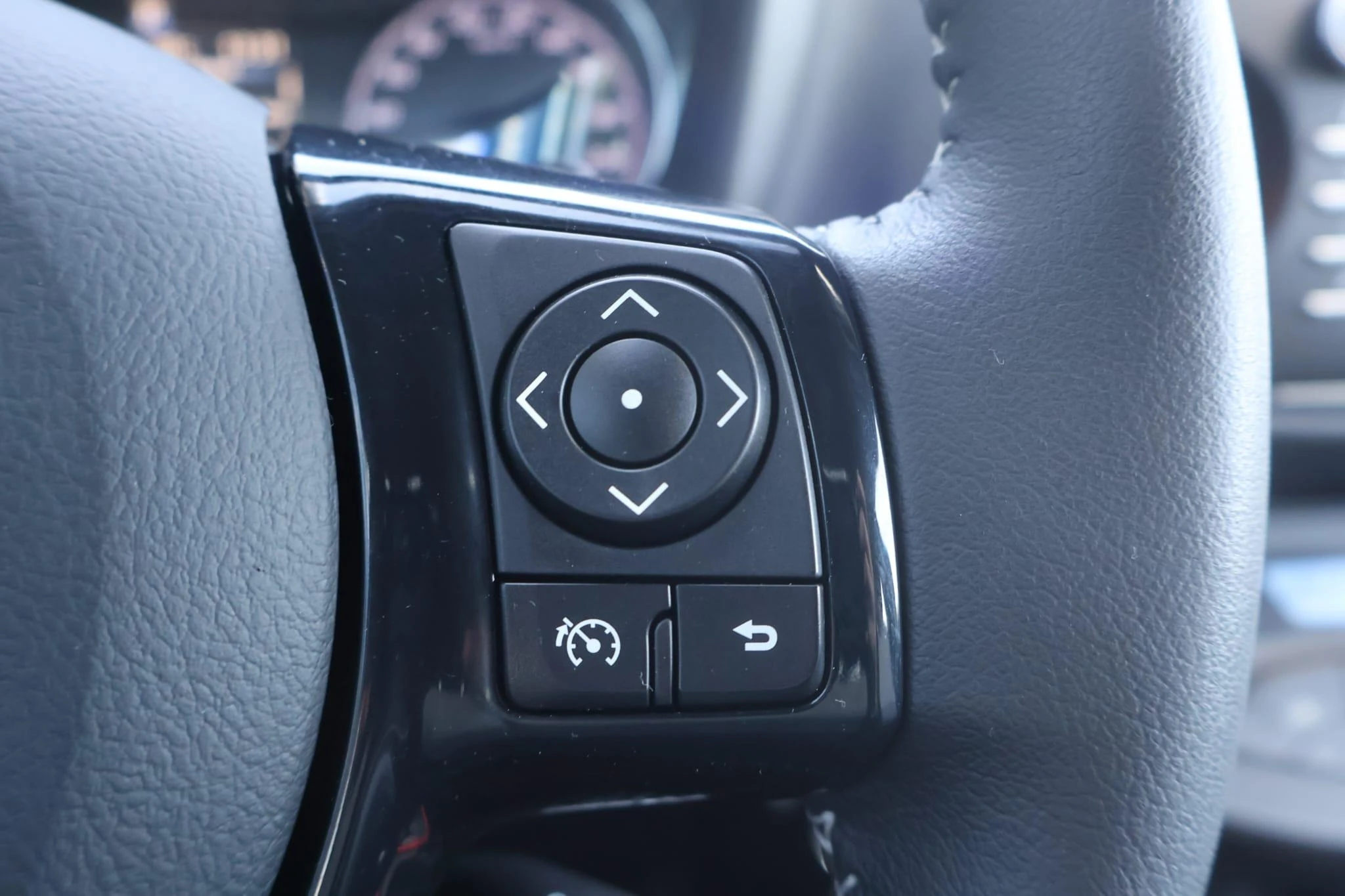 Toyota-Yaris-image-14