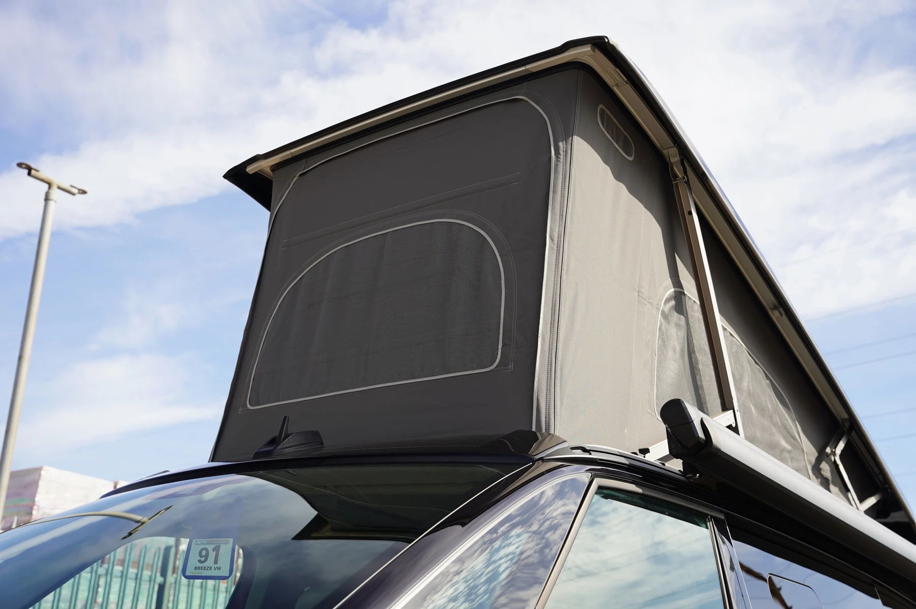 Volkswagen-California-image-23