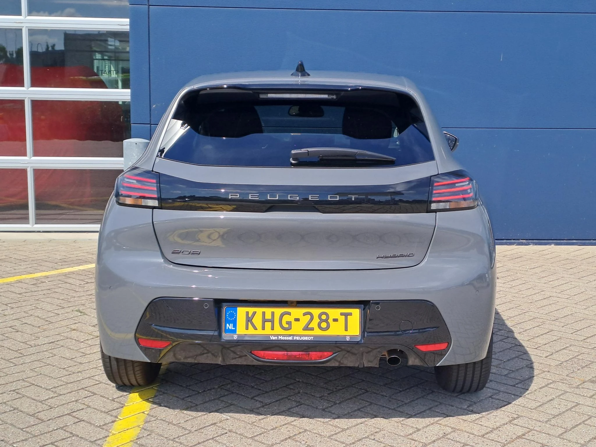Peugeot-208-image-6