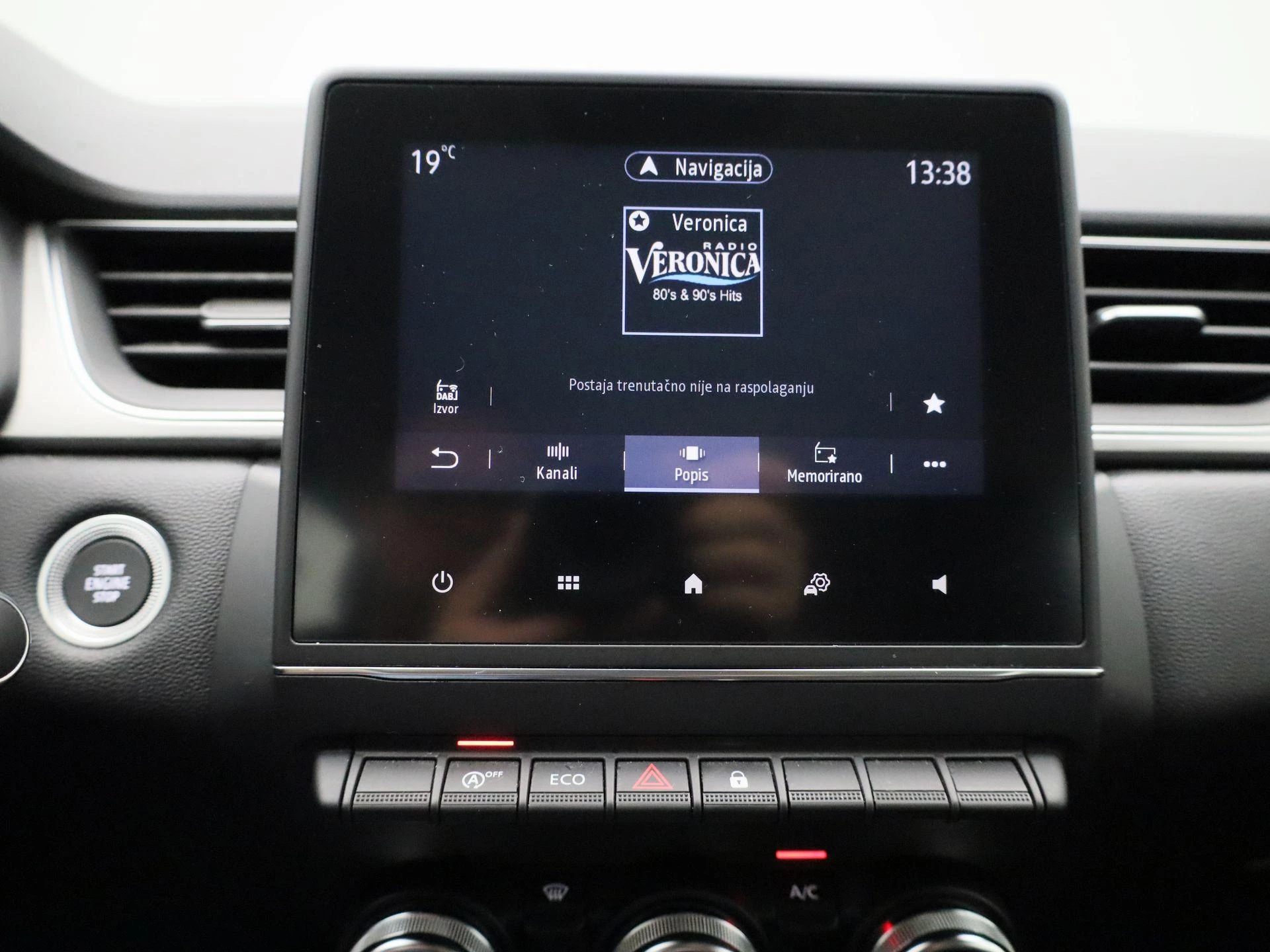 Renault-Captur-image-20