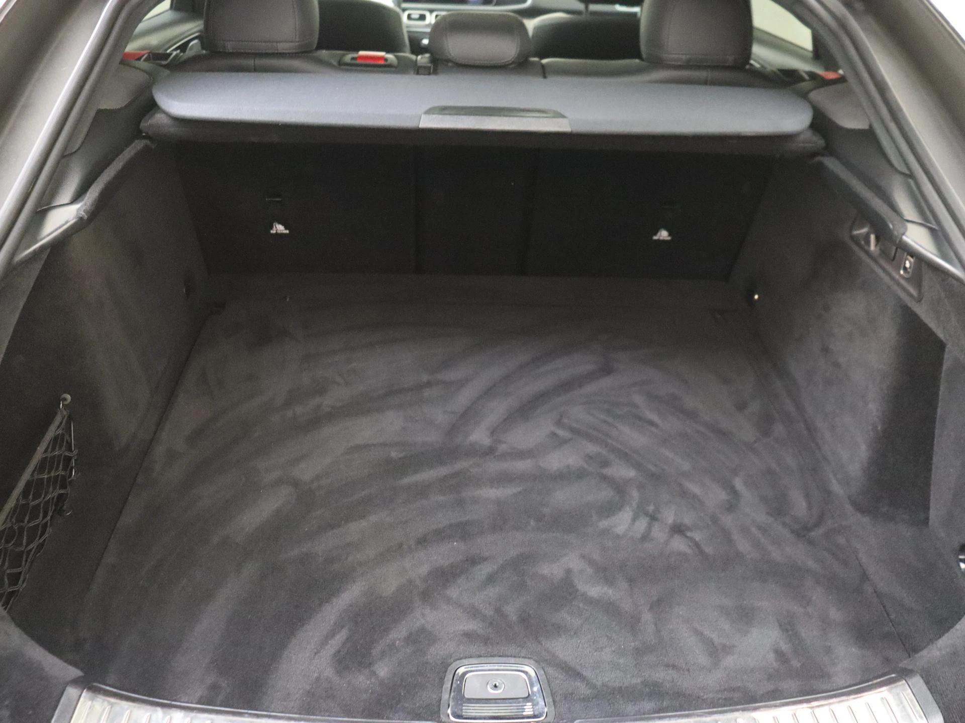 Mercedes-Benz-GLE-image-36