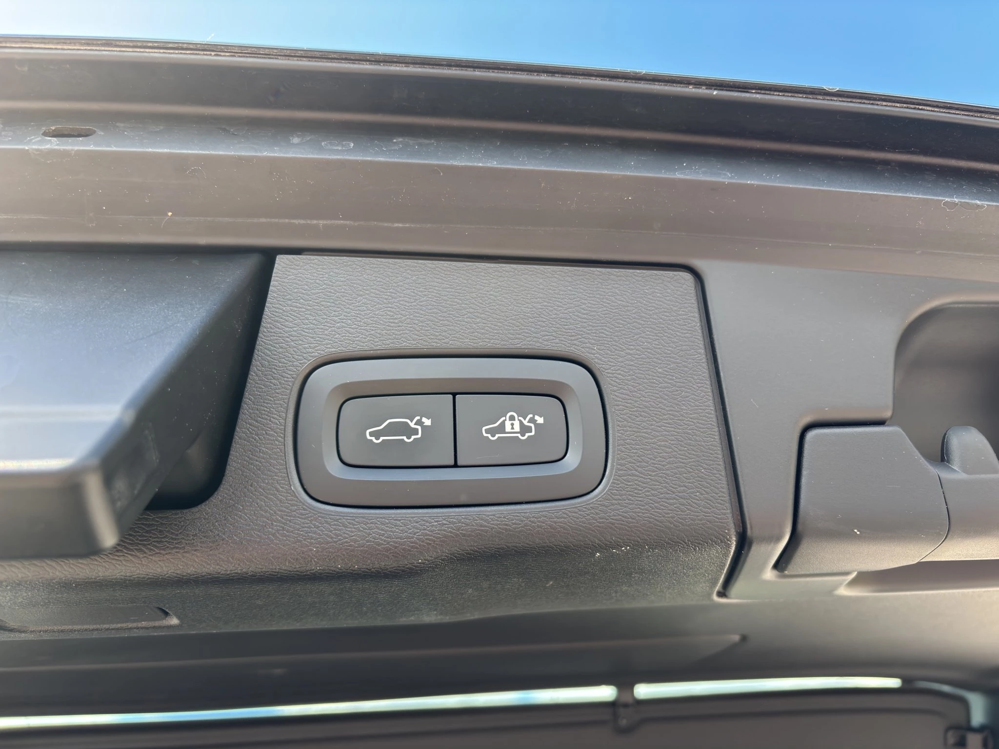 Volvo XC60 Core
