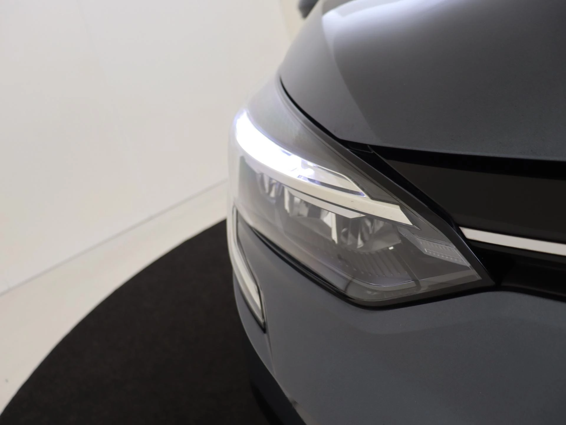 Renault-Clio-image-9