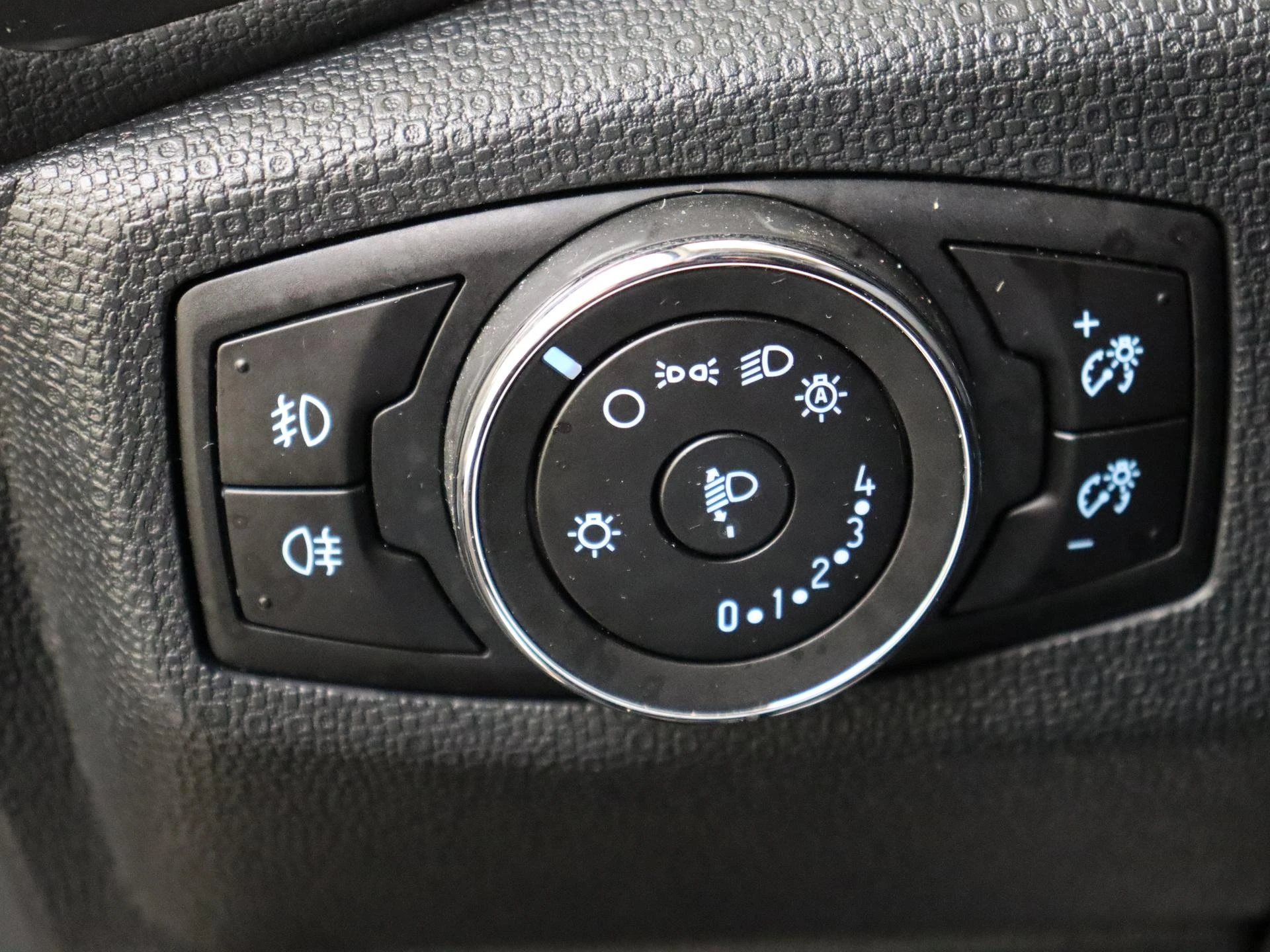 Ford-EcoSport-image-22