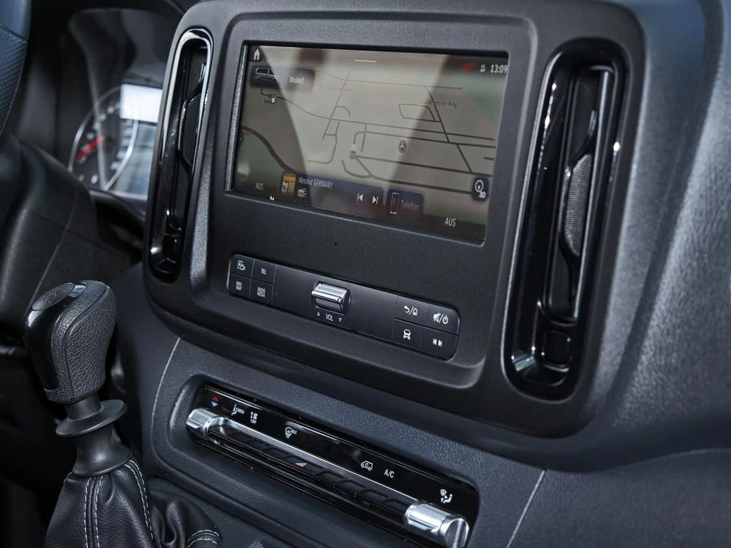 Mercedes-Benz-Vito 116-image-10