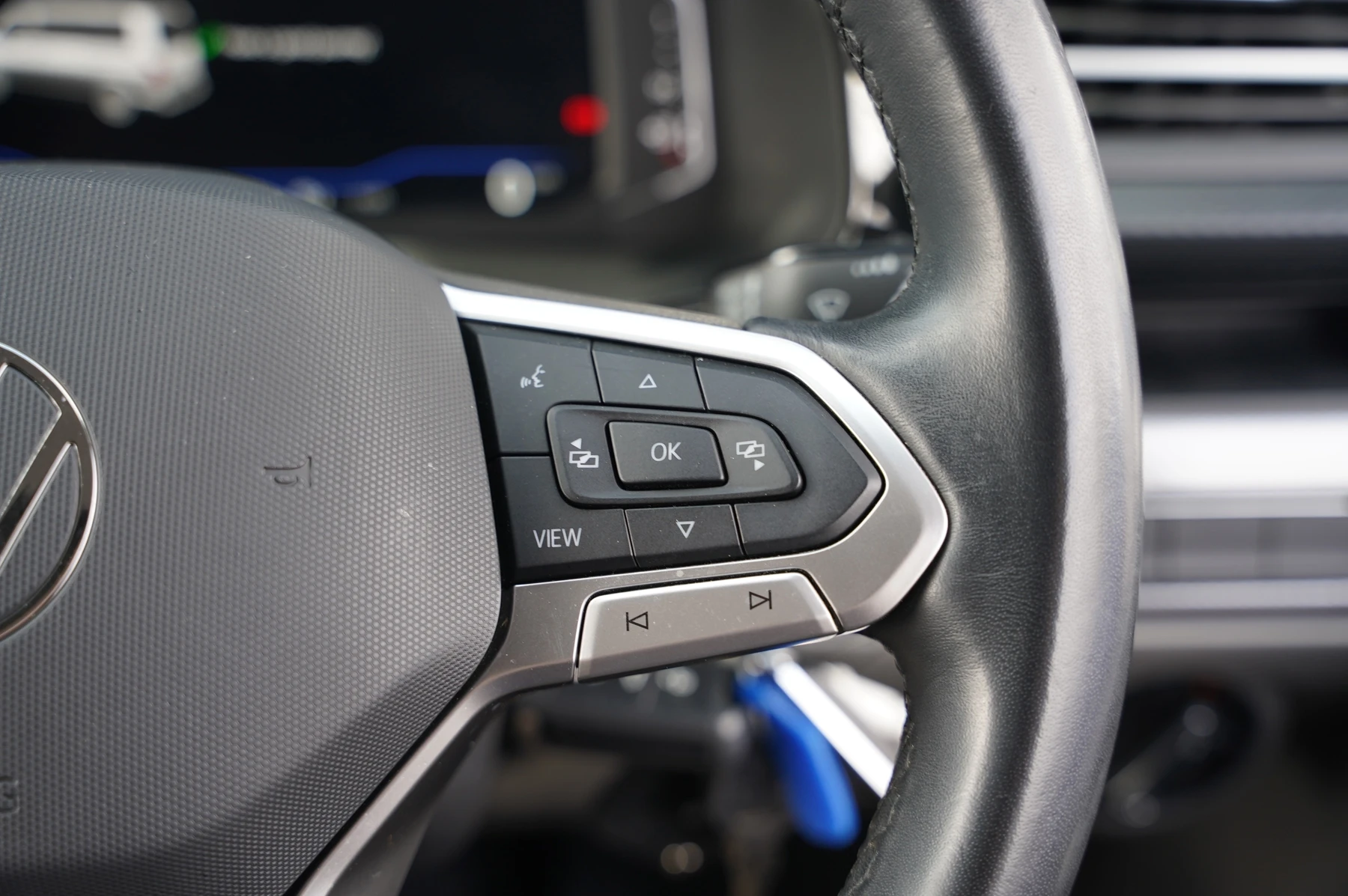 Volkswagen-California-image-15