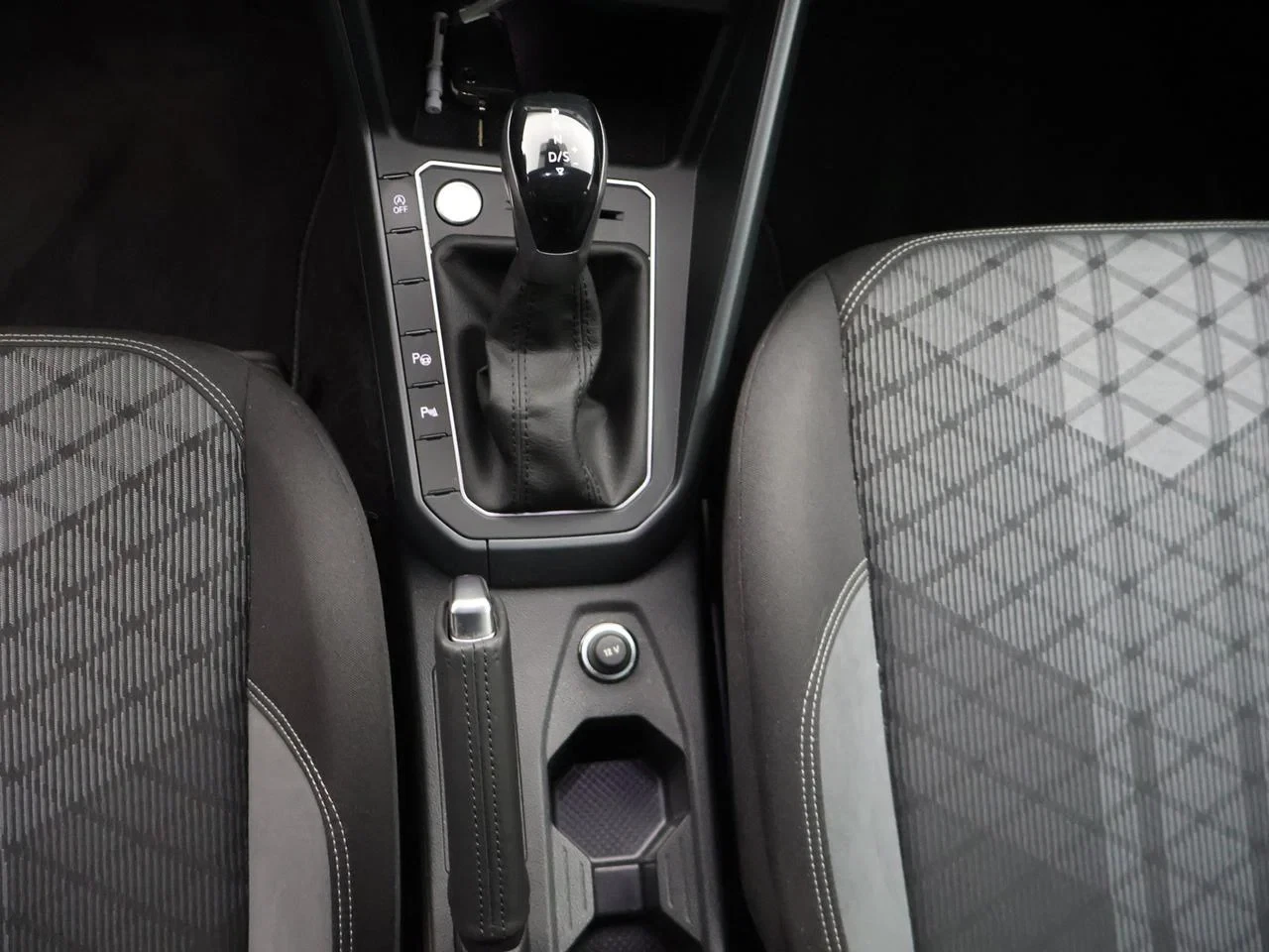 Volkswagen-Taigo-image-15