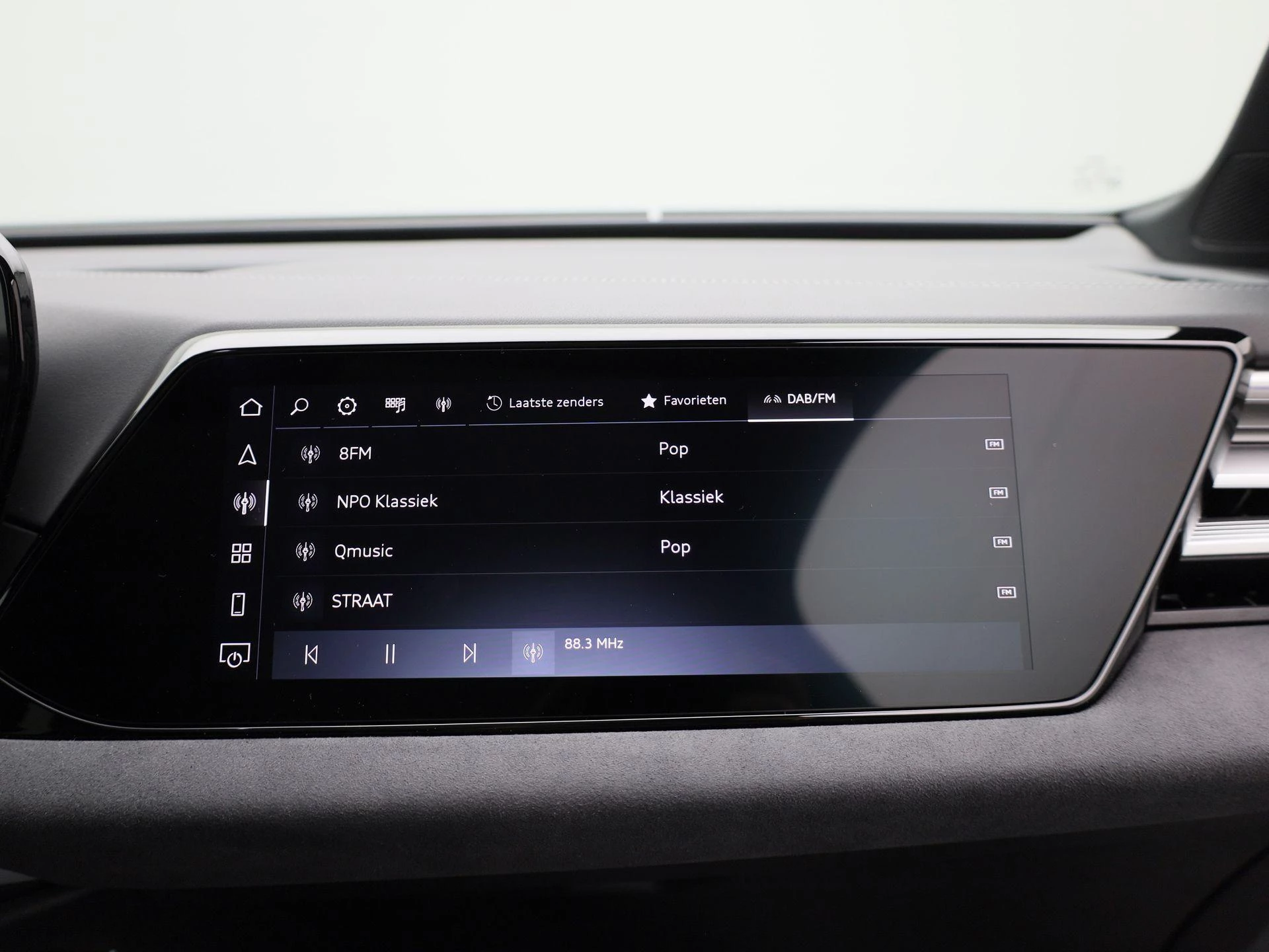 Audi A6 Avant 2.0 e-hybrid quattro S edition 299 PK