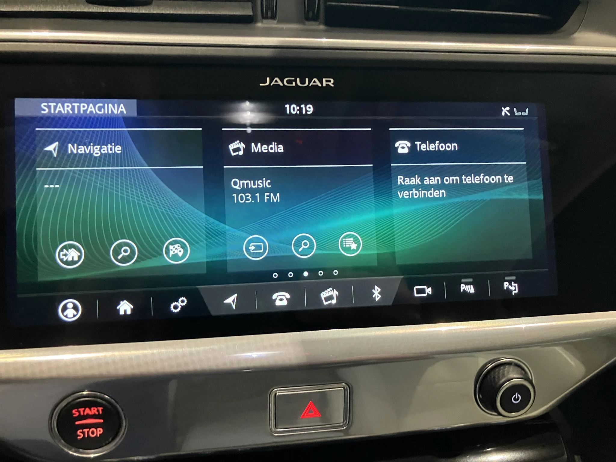 Jaguar-I-PACE-image-12