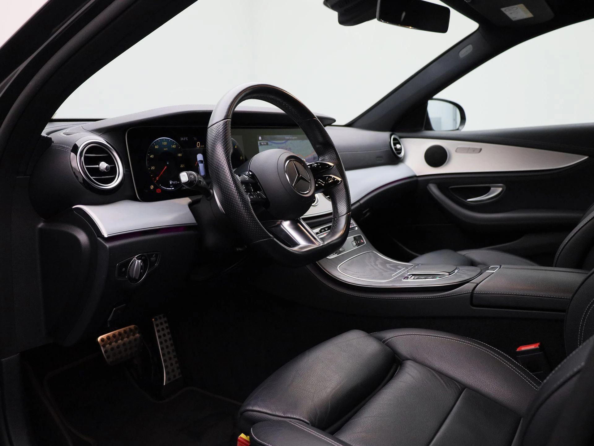 Mercedes-Benz-Classe E-image-30