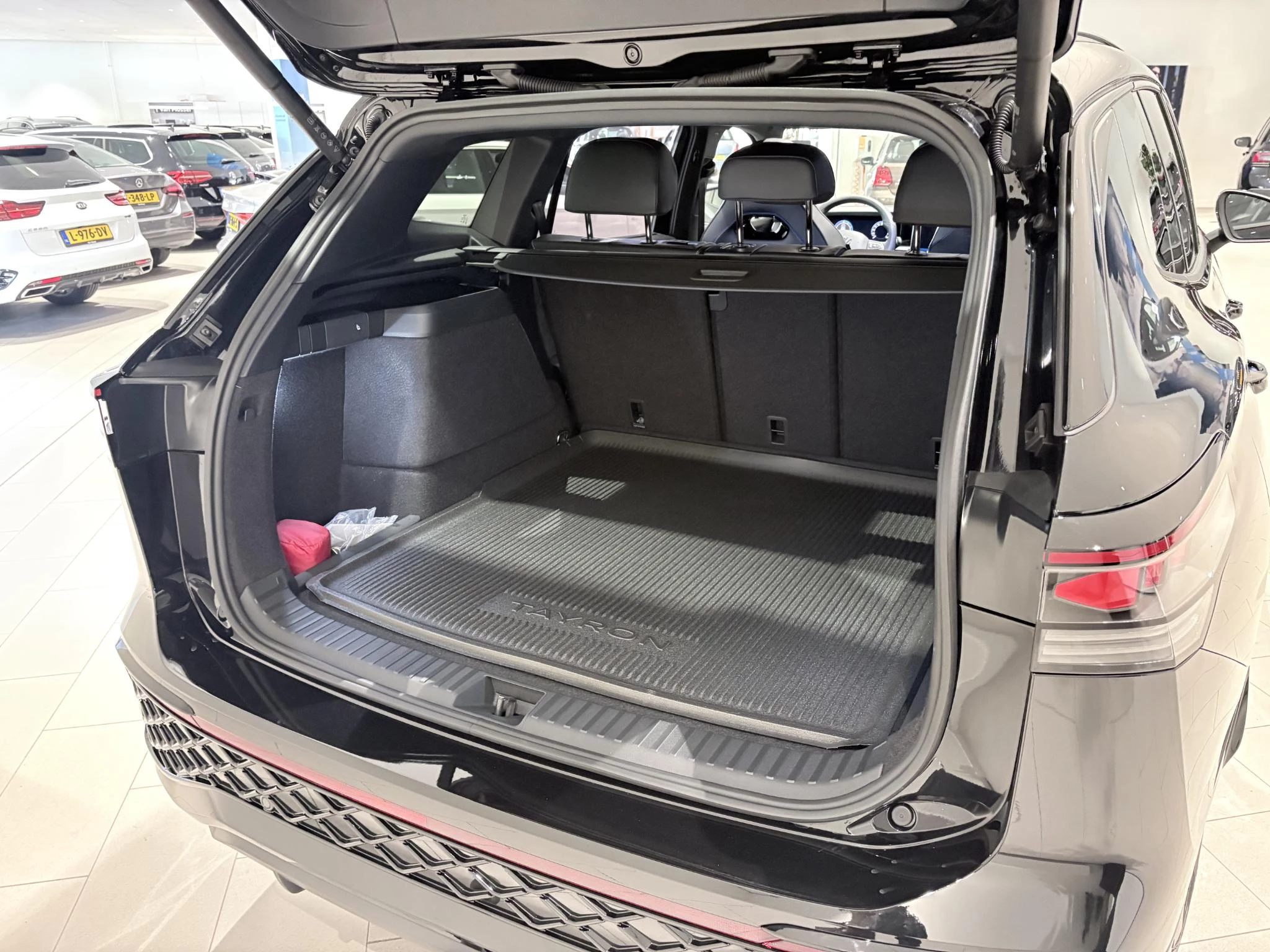 Volkswagen-Tayron-image-4