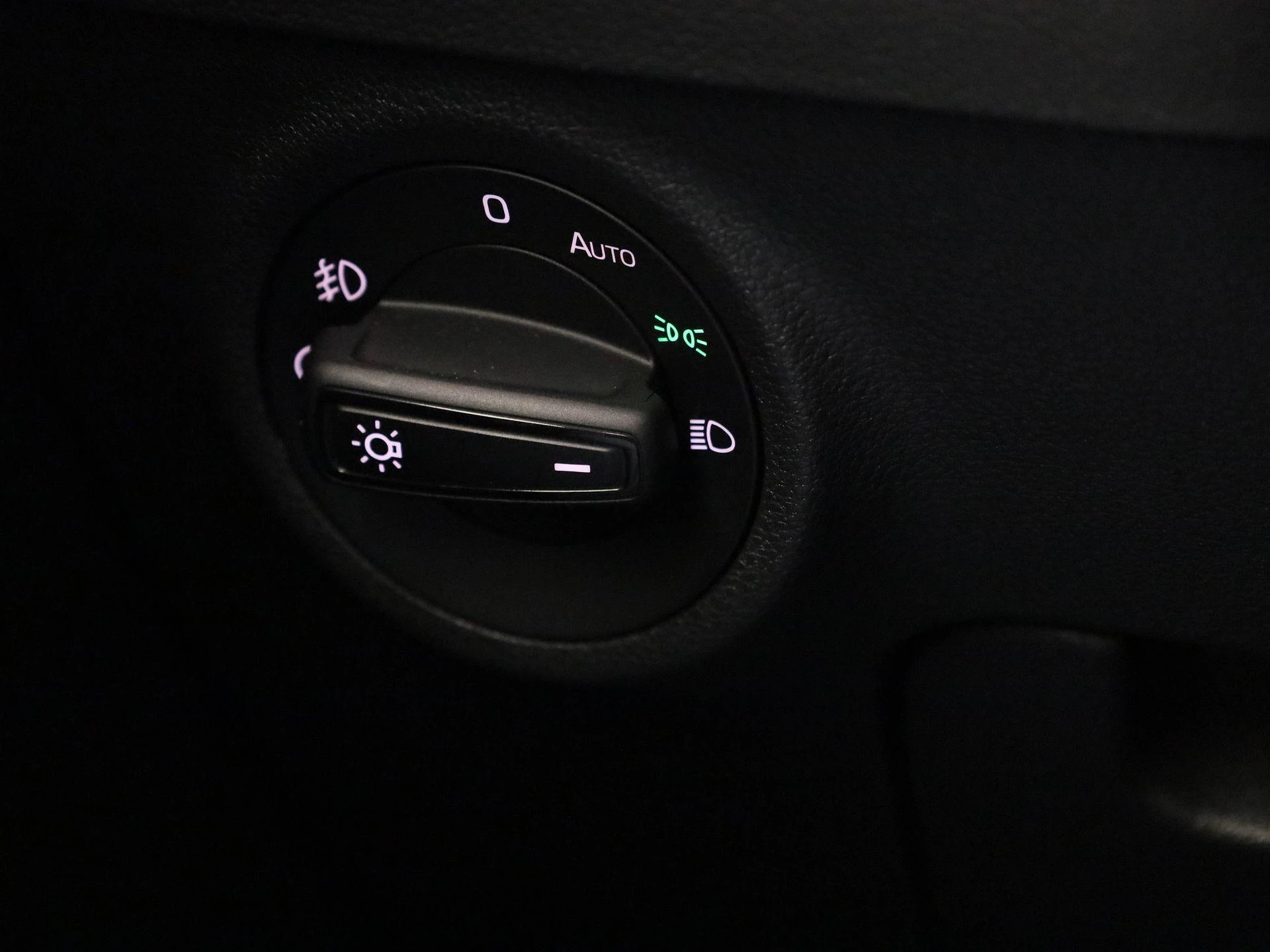 Škoda-Karoq-image-18