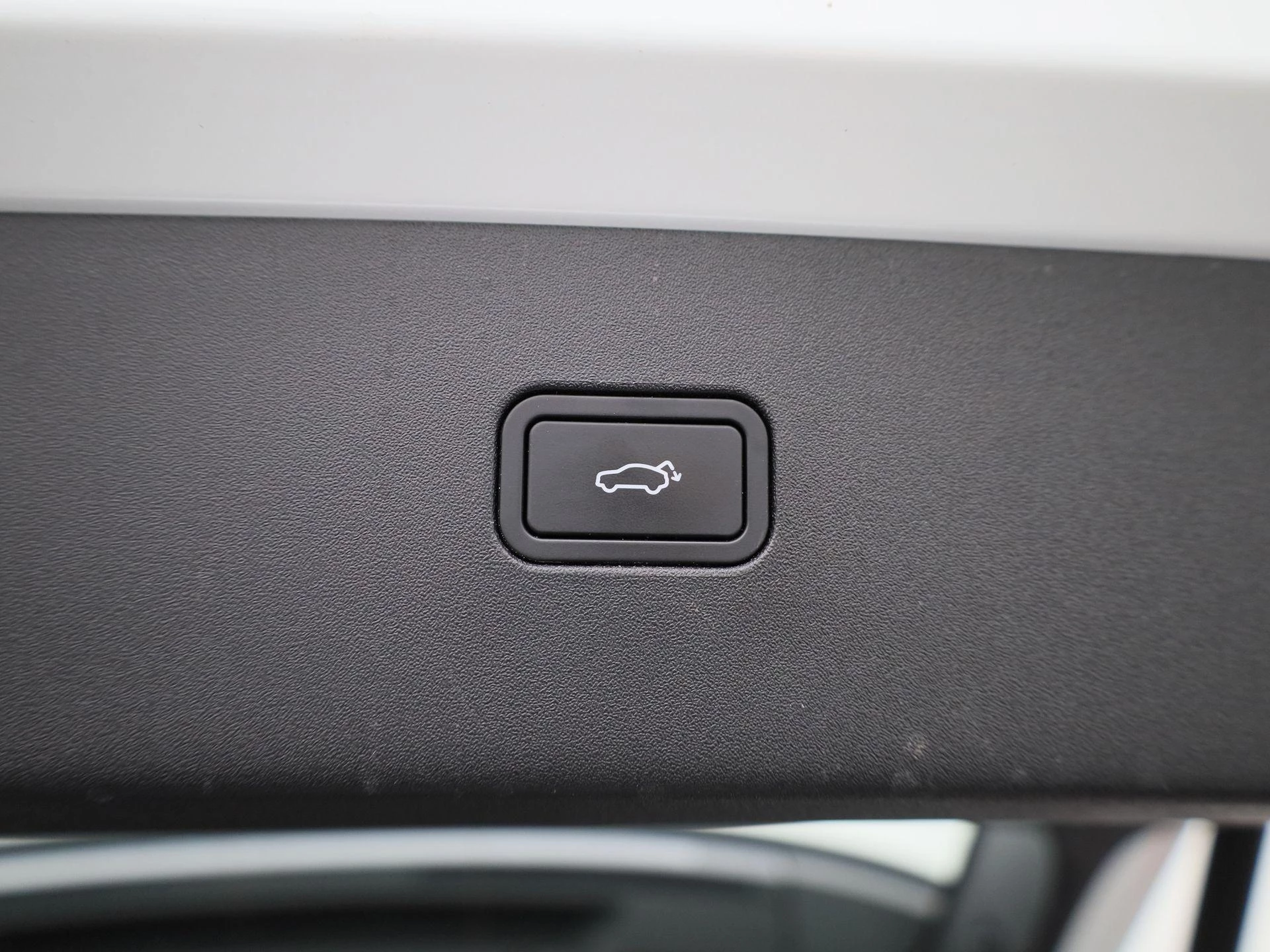 Volvo EX30 Single Motor Extended Range Ultra