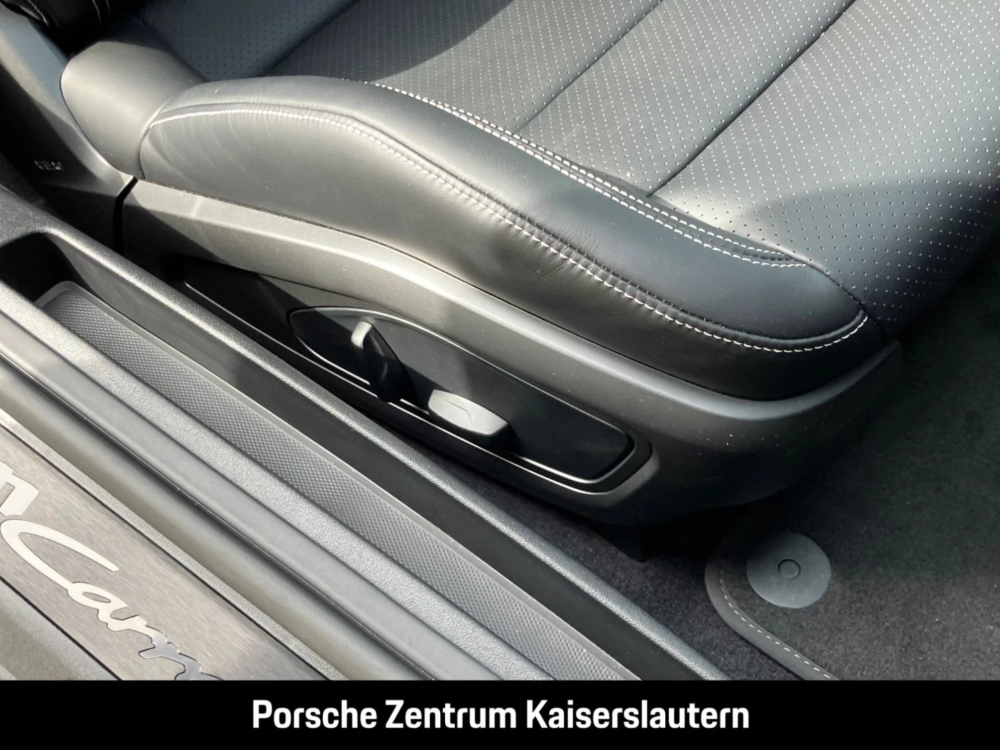 Porsche-911-image-24