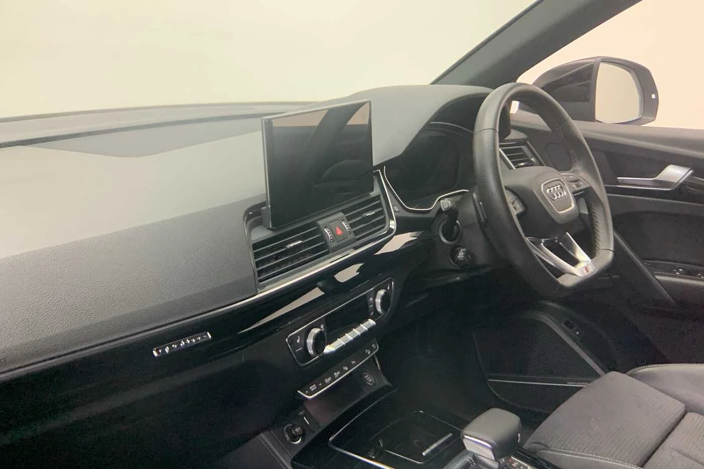 Audi-Q5-image-11