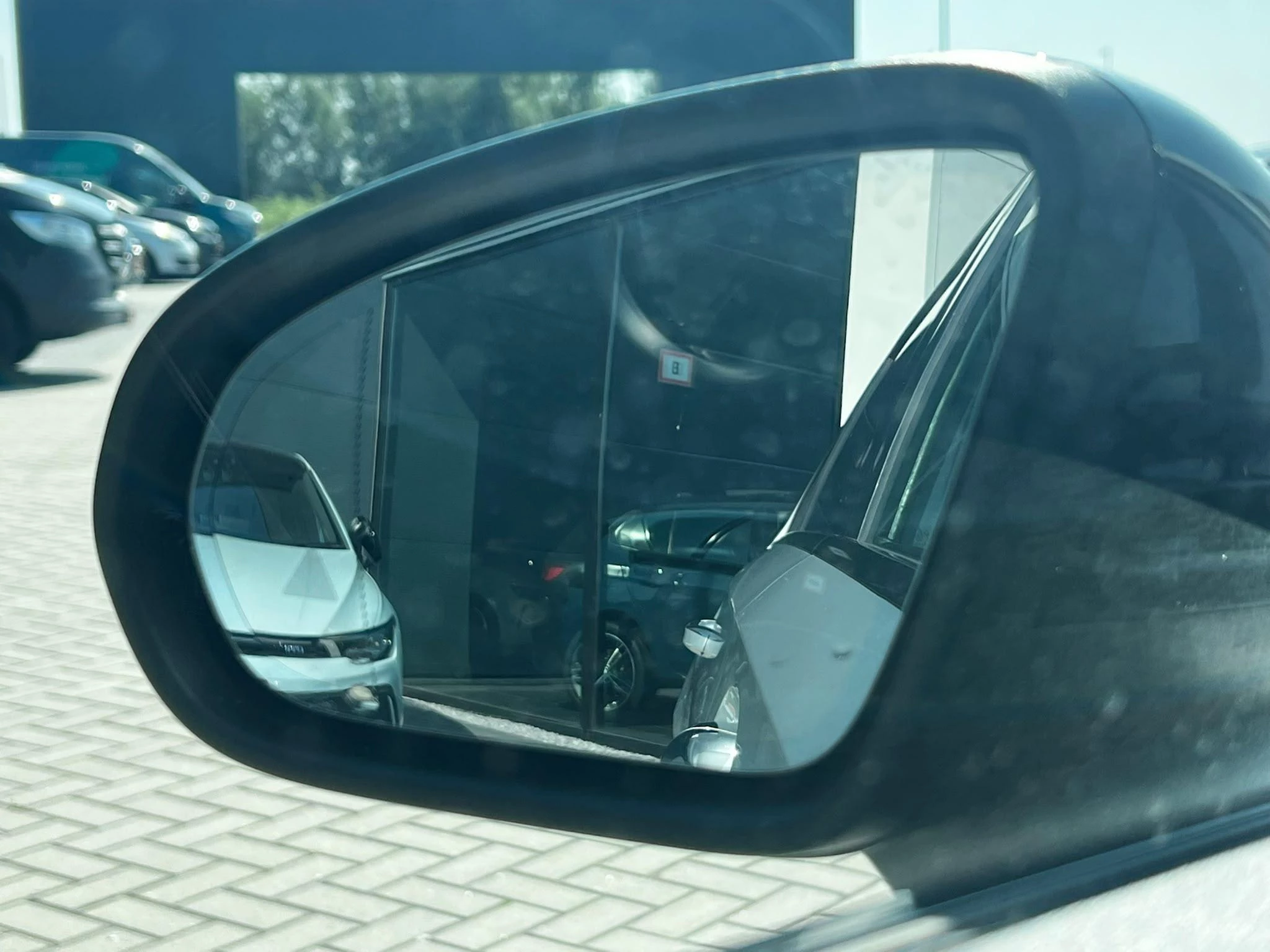 Mercedes-Benz A-Klasse 250 e Business Solution AMG Limited