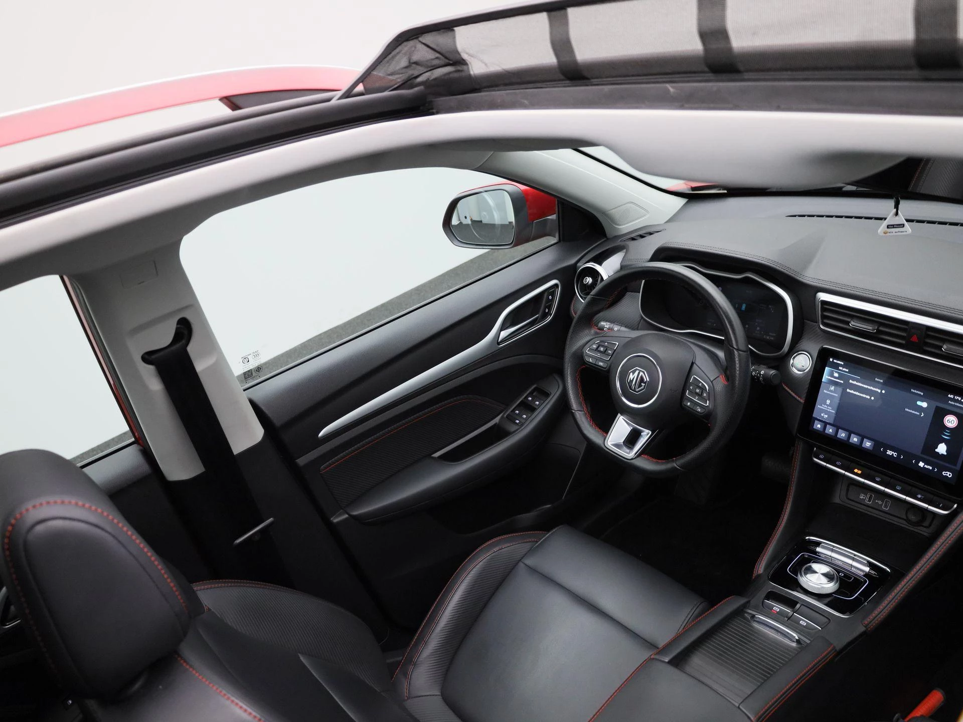 MG ZS EV Long Range Luxury 70 kWh