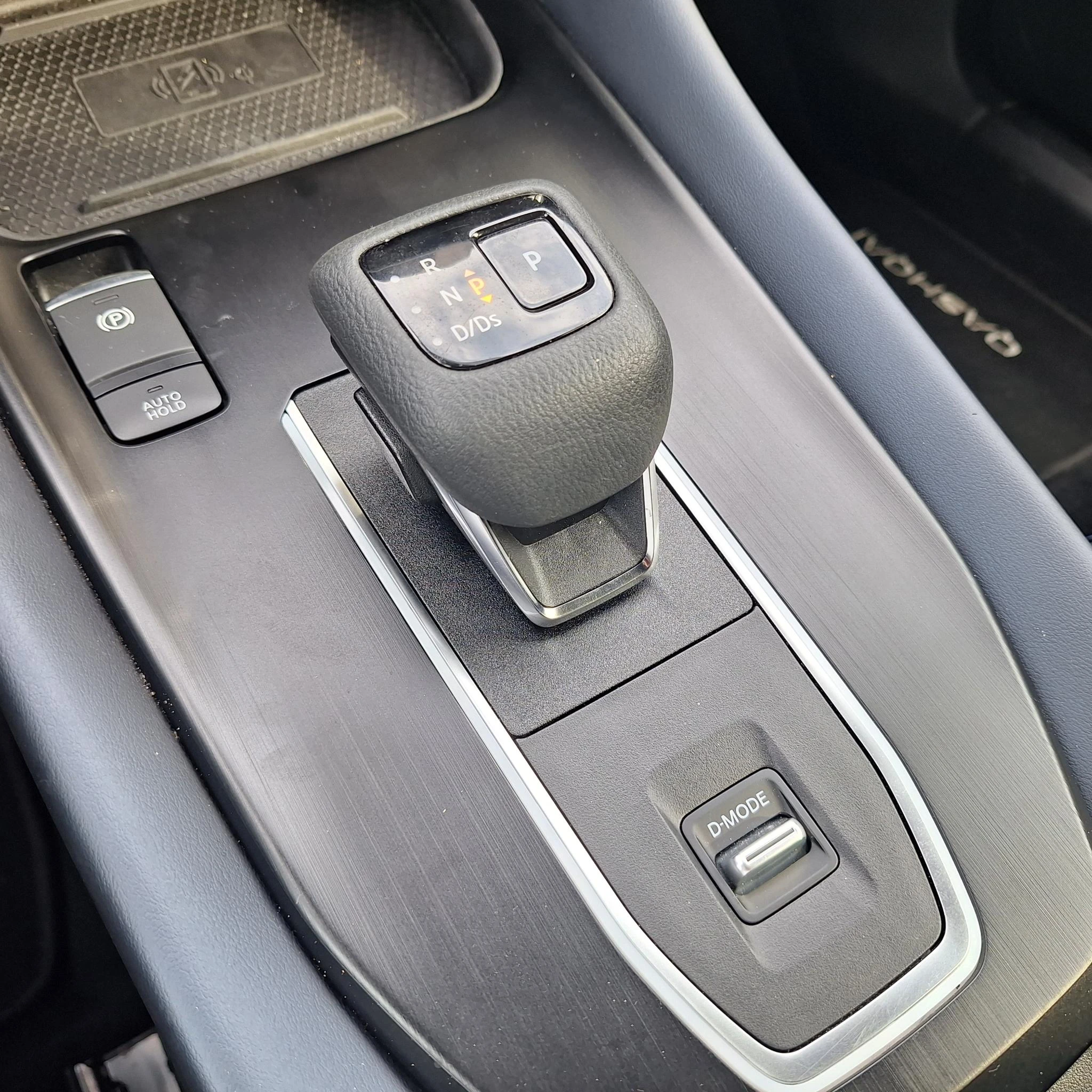 Nissan-QASHQAI-image-24