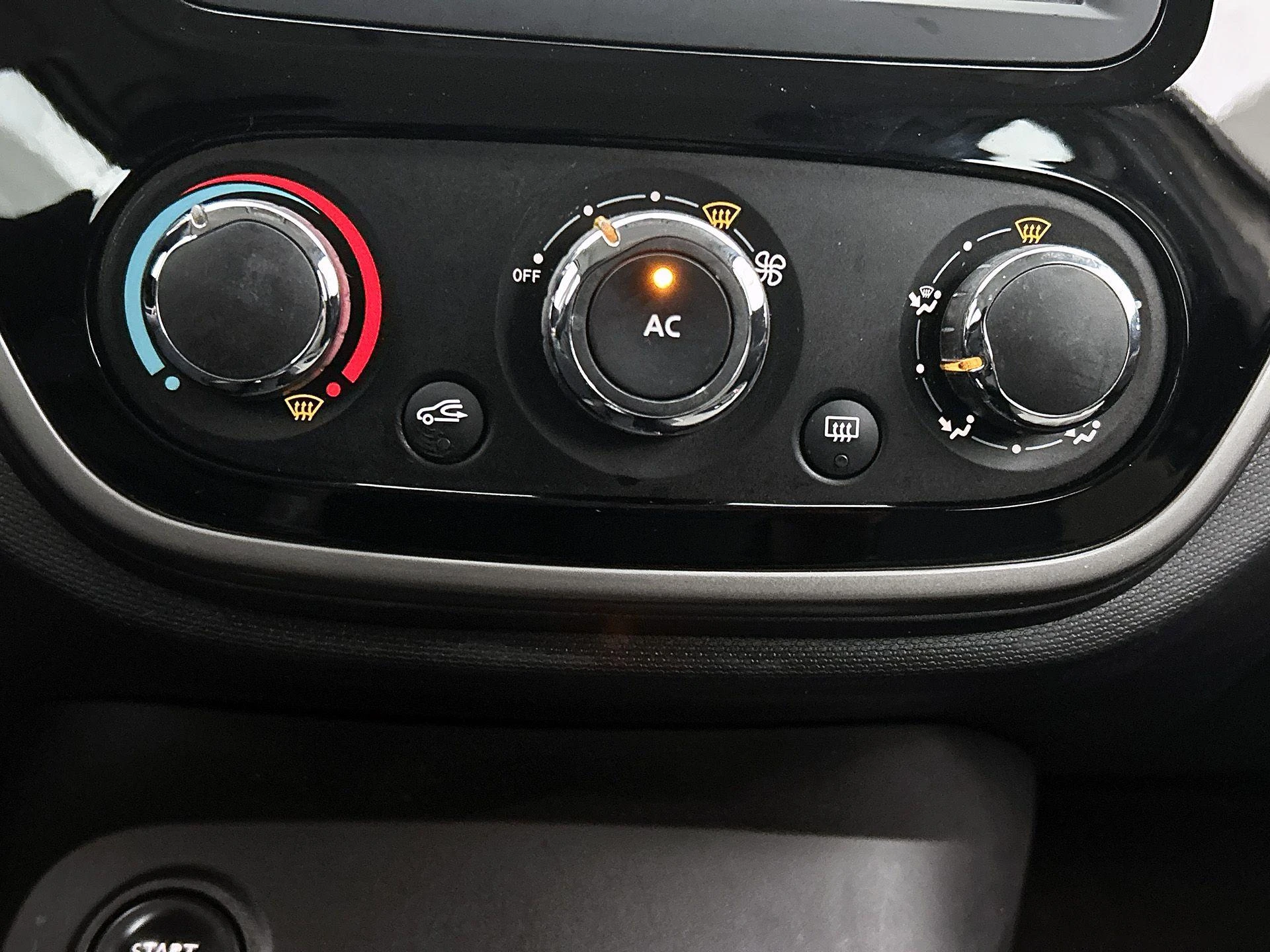Renault-Captur-image-22