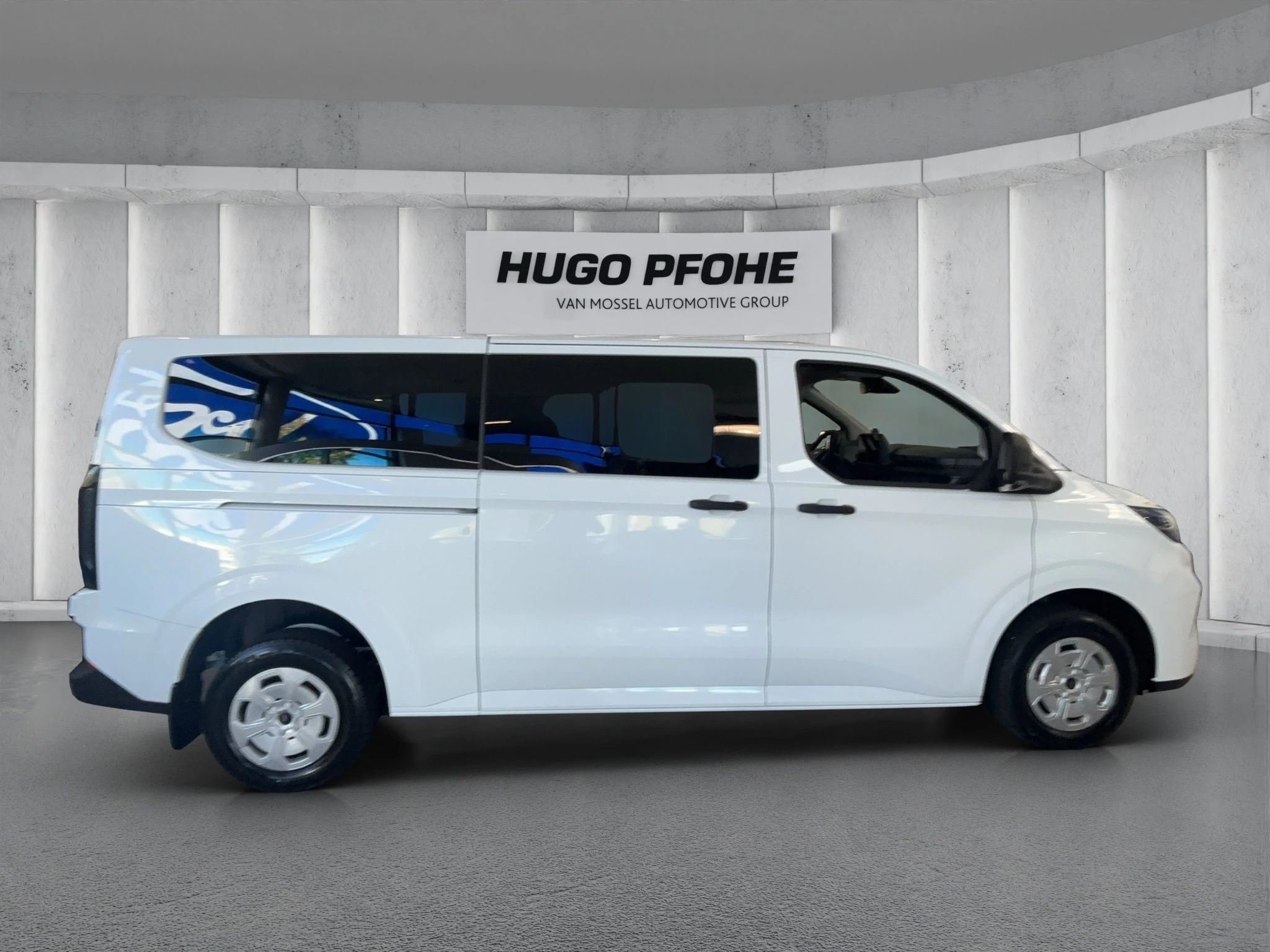 Ford-Transit Custom-image-4