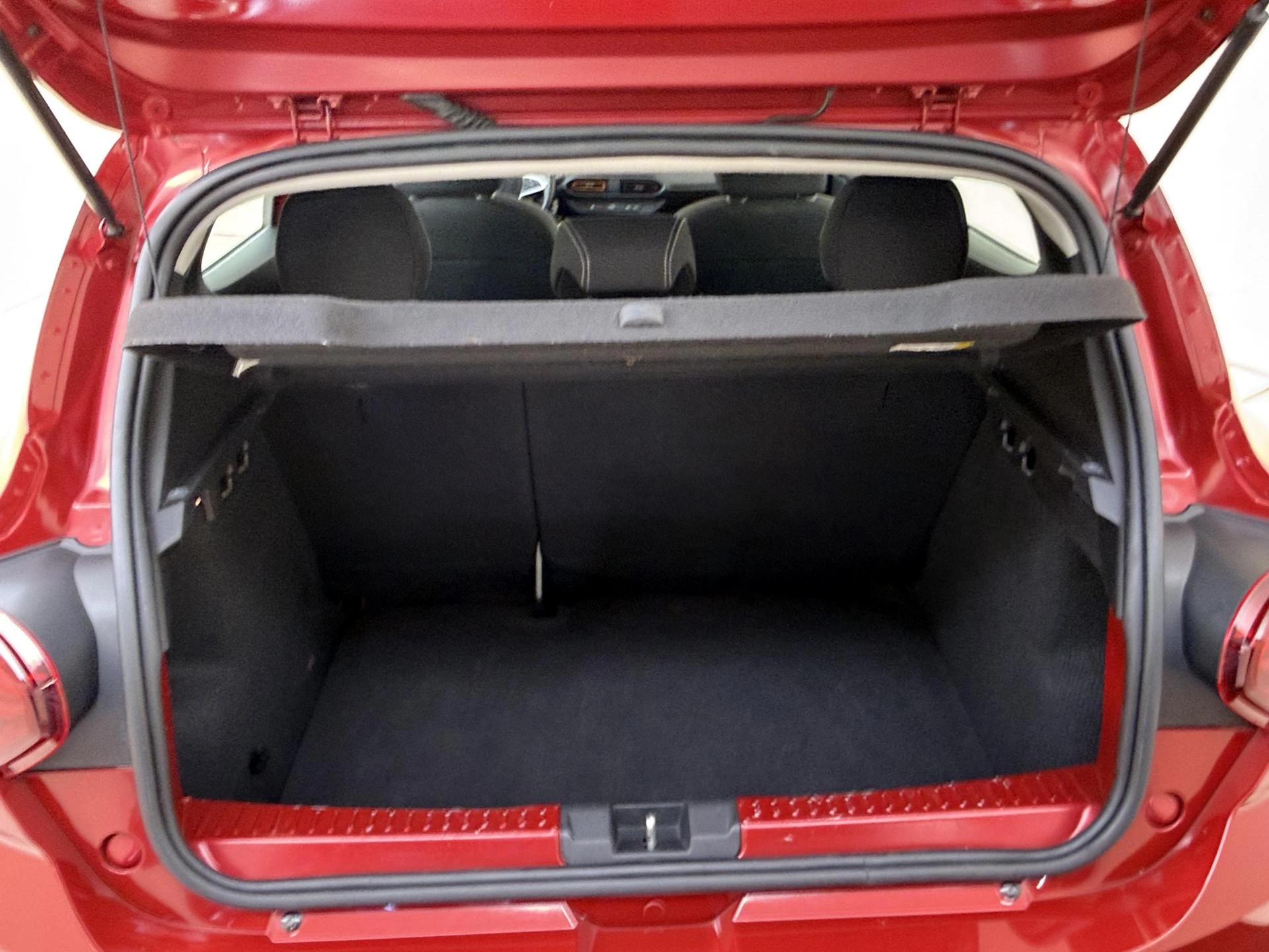 Dacia-Sandero-image-23