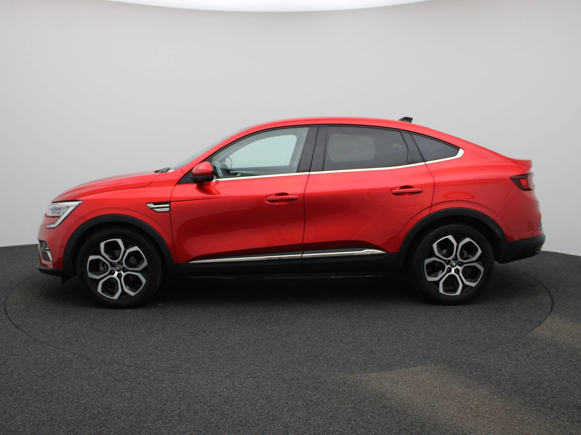 Renault-Arkana-image-3