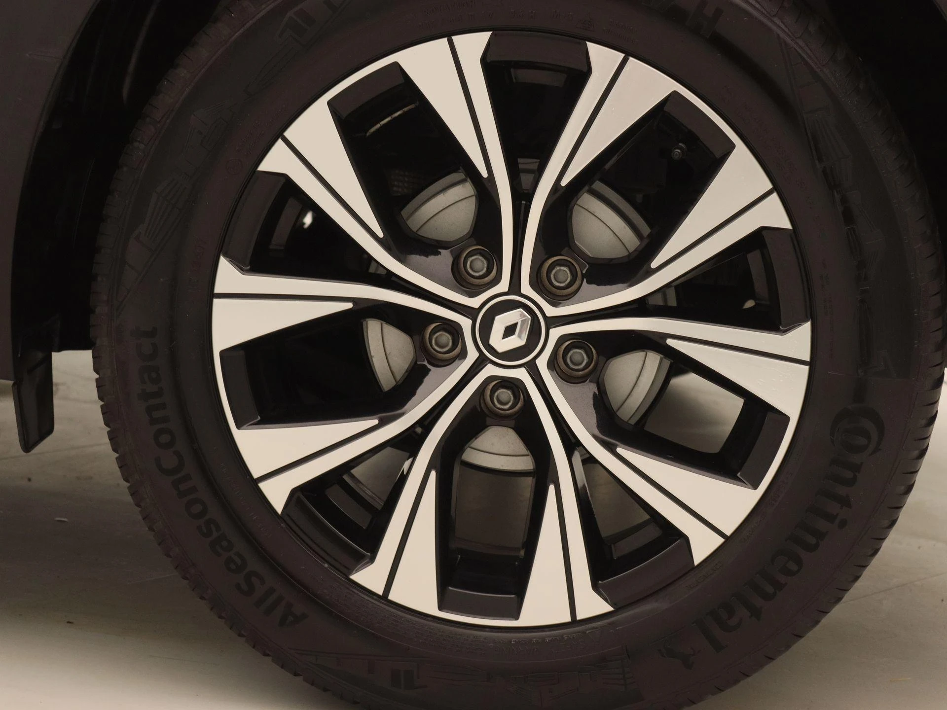 Renault-Captur-image-15