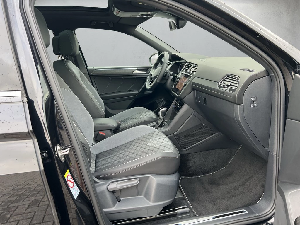 Volkswagen Tiguan Allspace 2.0 TDI 4Motion DSG R-Line *AHK*