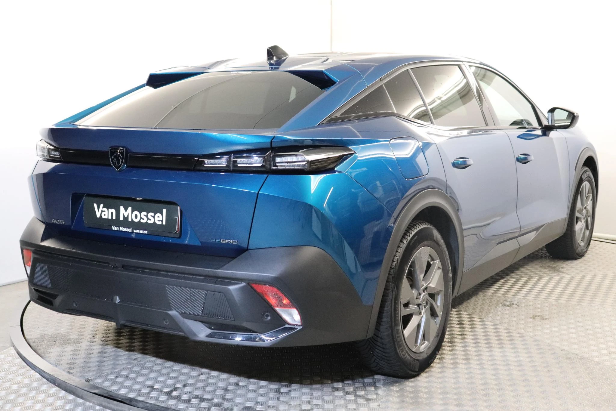 Peugeot 408 1.6 Hybrid 180 S&S EAT8 Allure