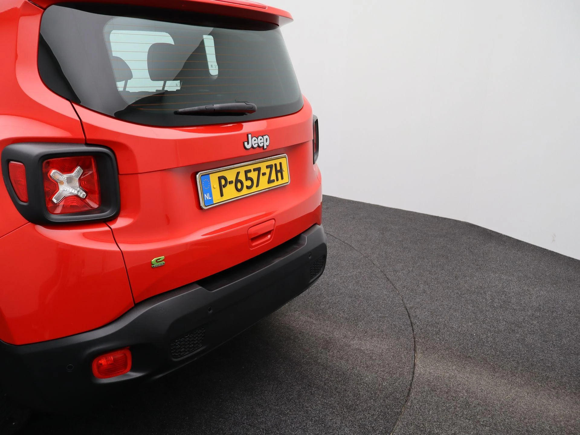 Jeep-Renegade-image-32